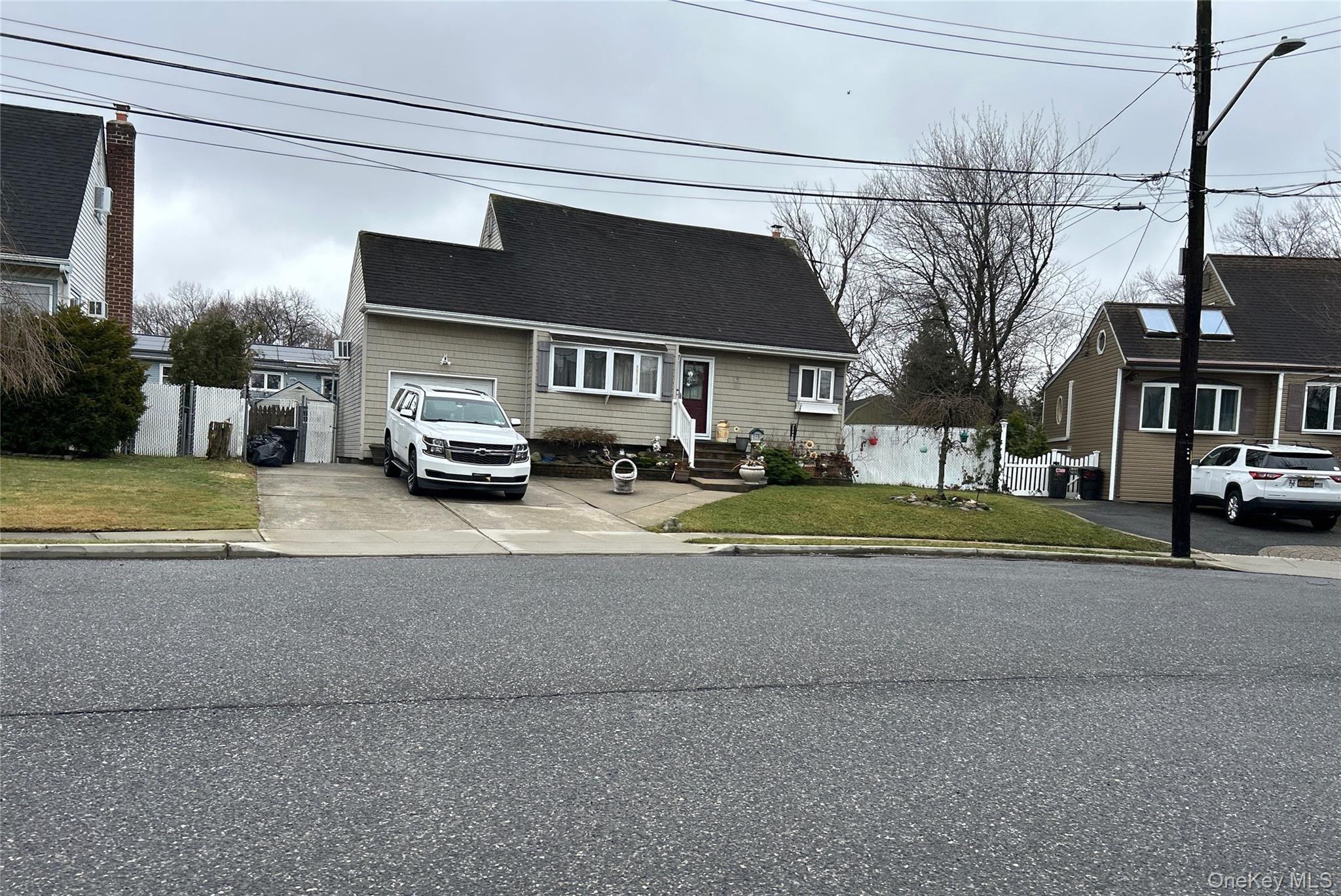 34 Karen Street Property Photo 1