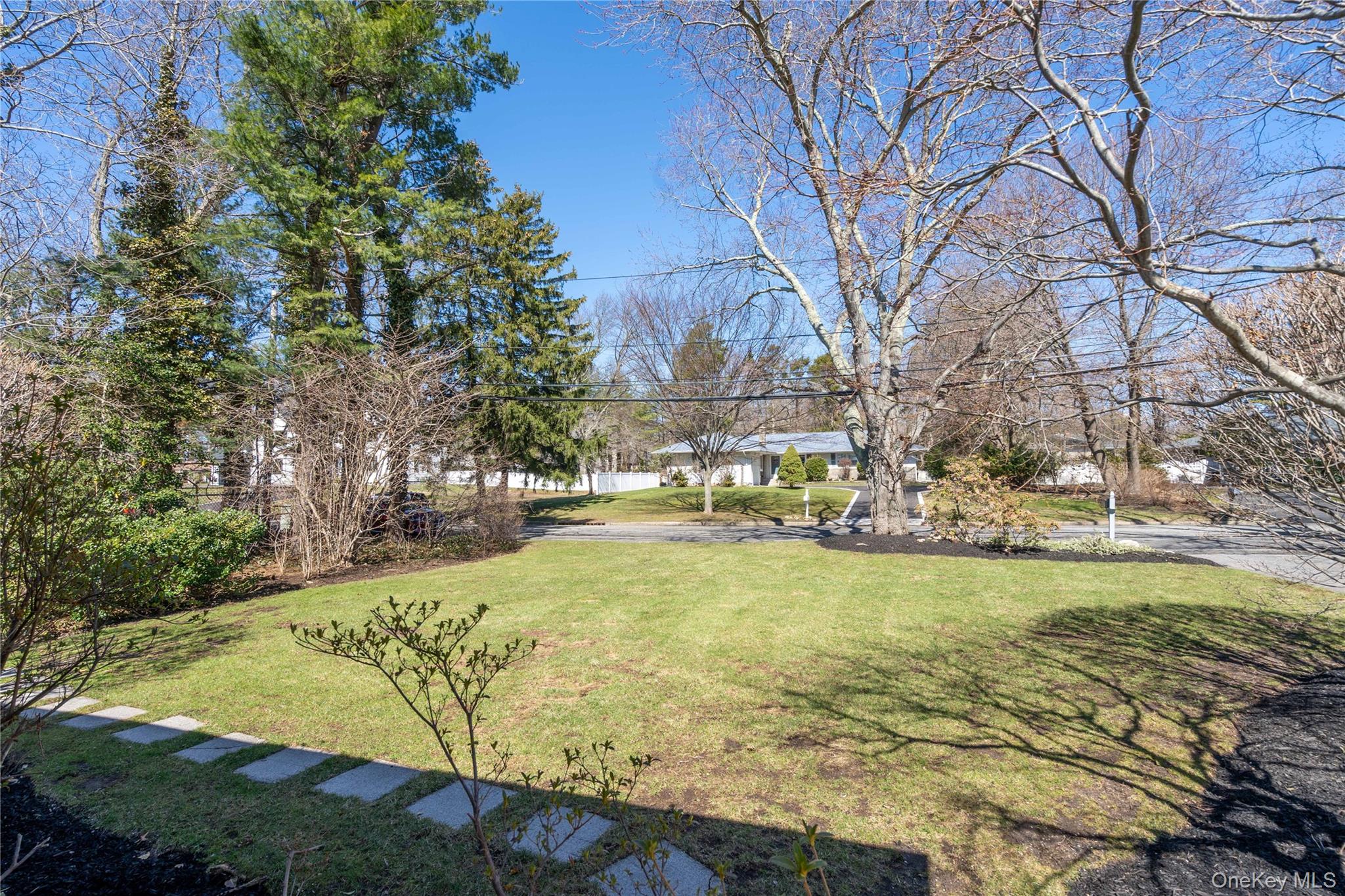 6 Edcris Lane Property Photo 4