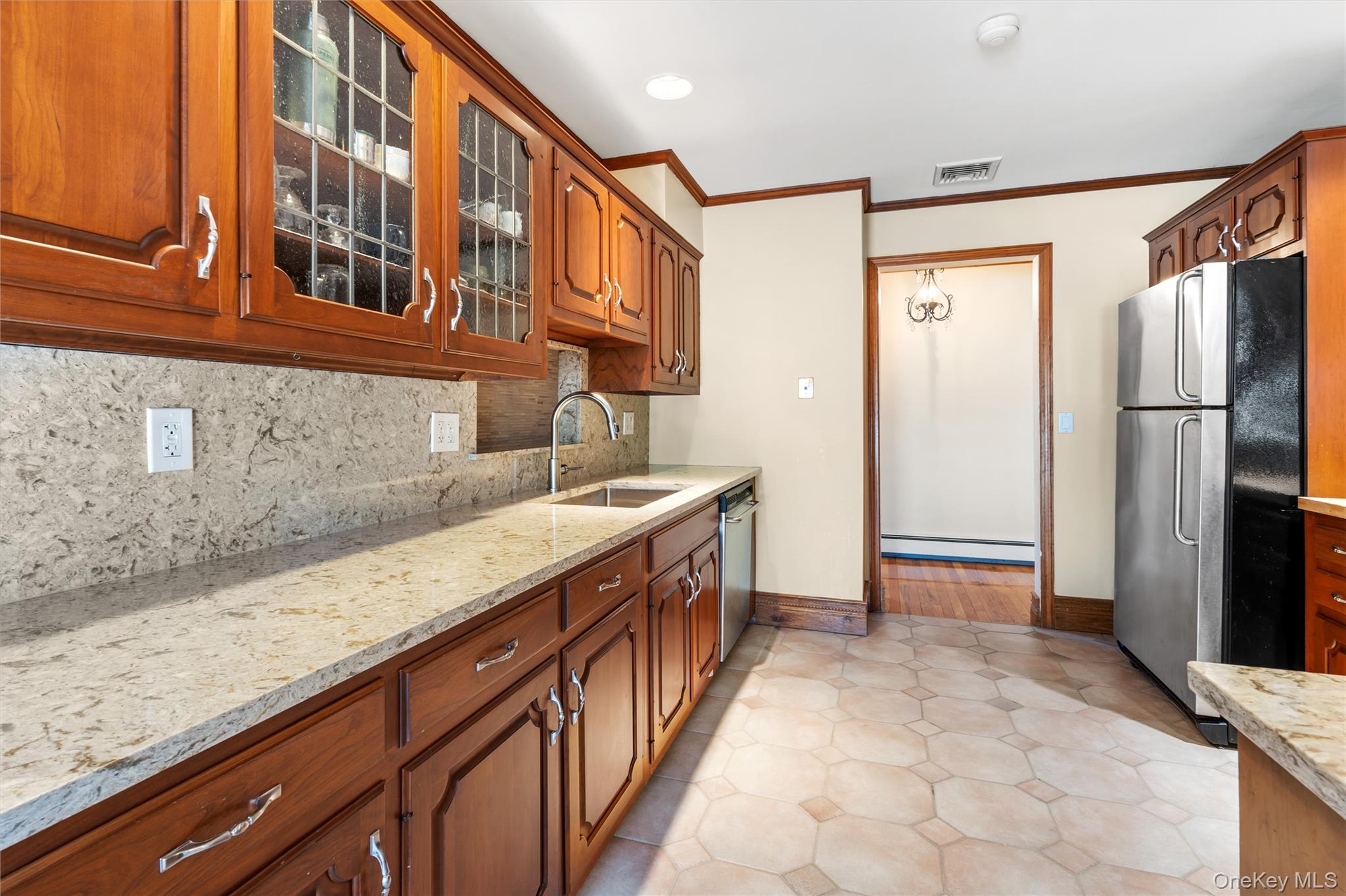 6 Edcris Lane Property Photo 13