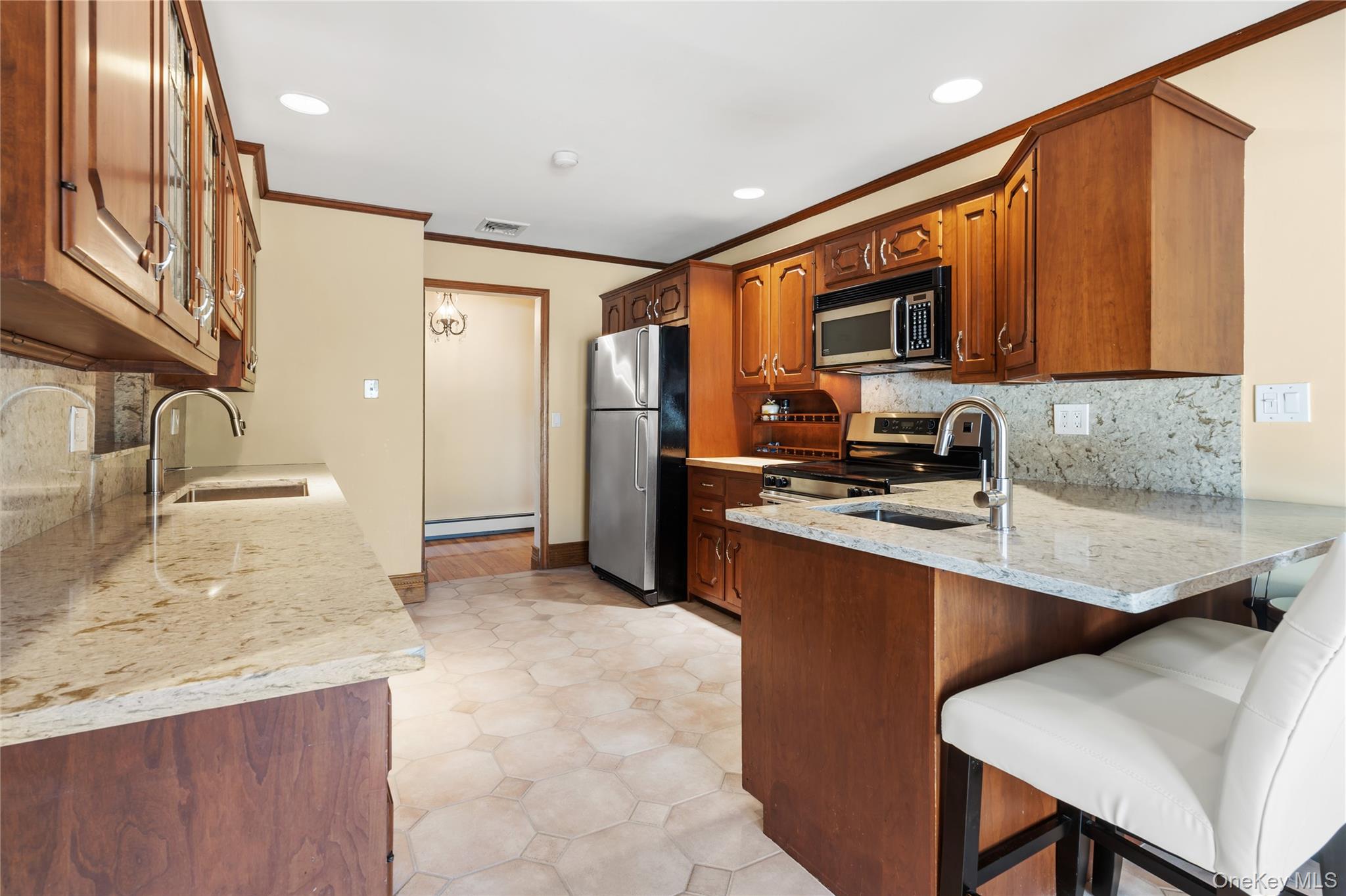 6 Edcris Lane Property Photo 14