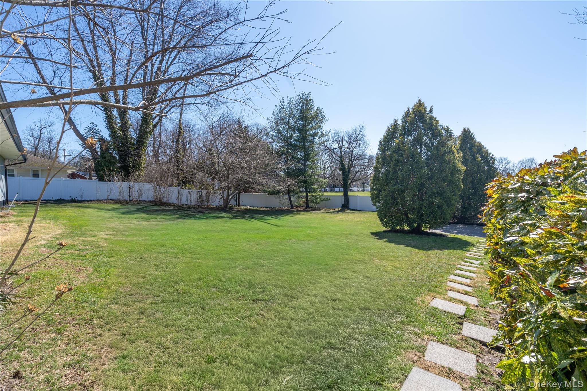 6 Edcris Lane Property Photo 31