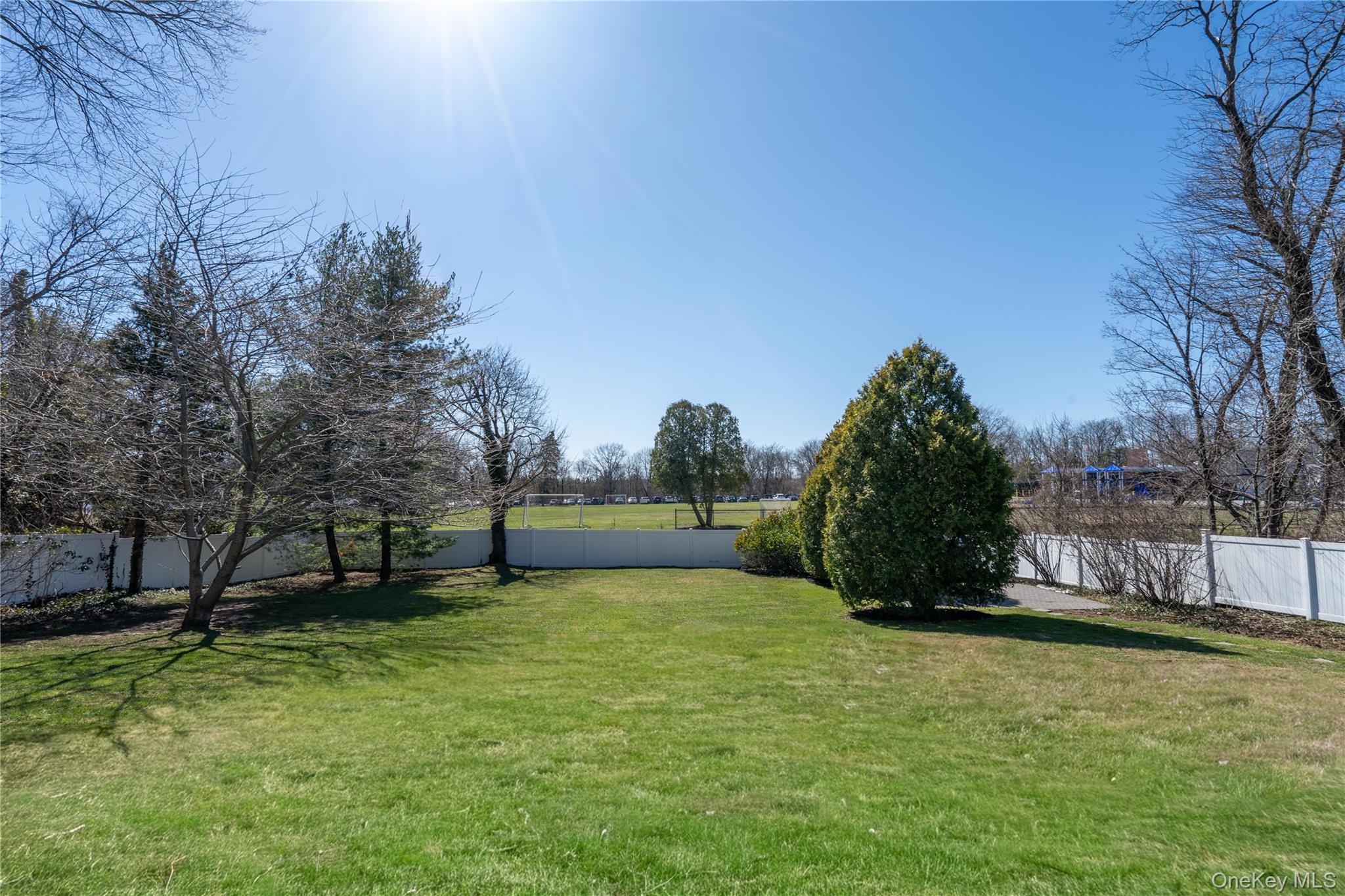 6 Edcris Lane Property Photo 33