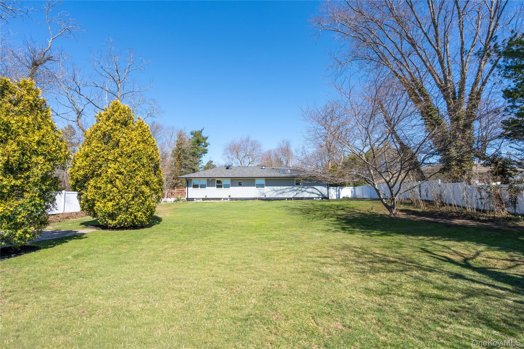6 Edcris Lane Property Photo 34