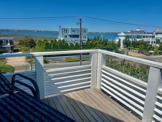 539 Dune Road 1a Property Photo 11