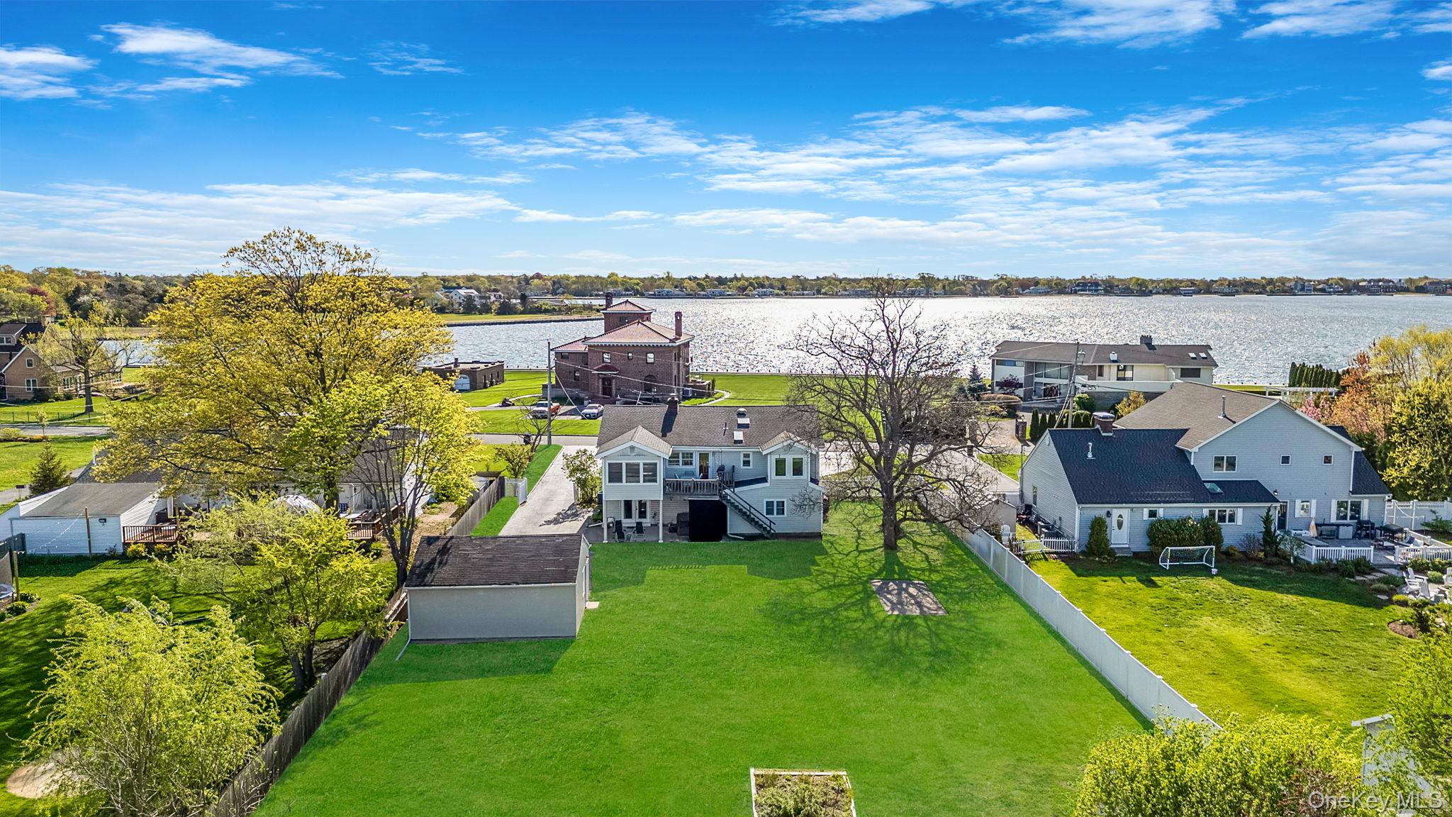146 Awixa Avenue Property Photo 8