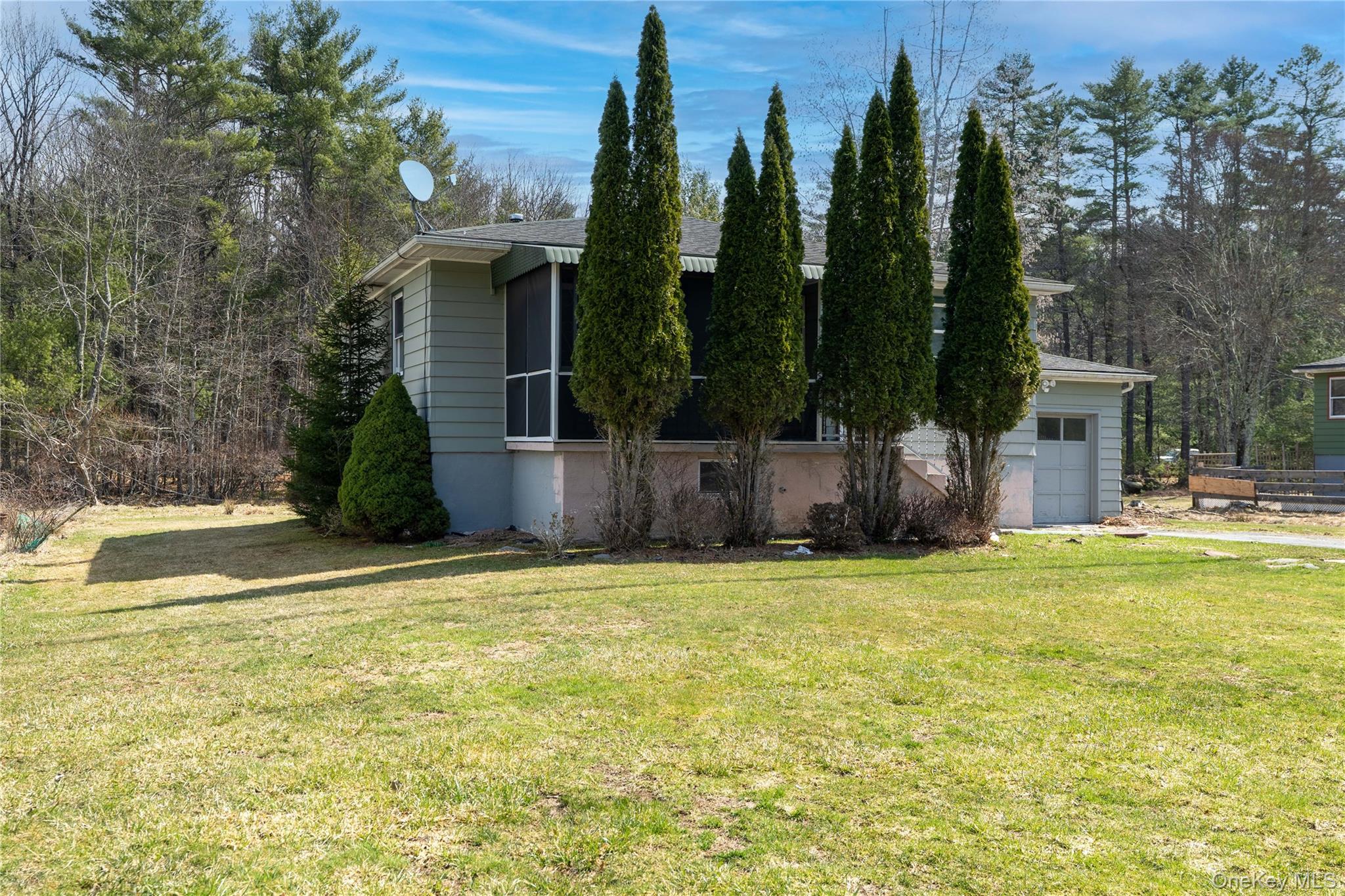 220 County Road 21 Property Photo 2