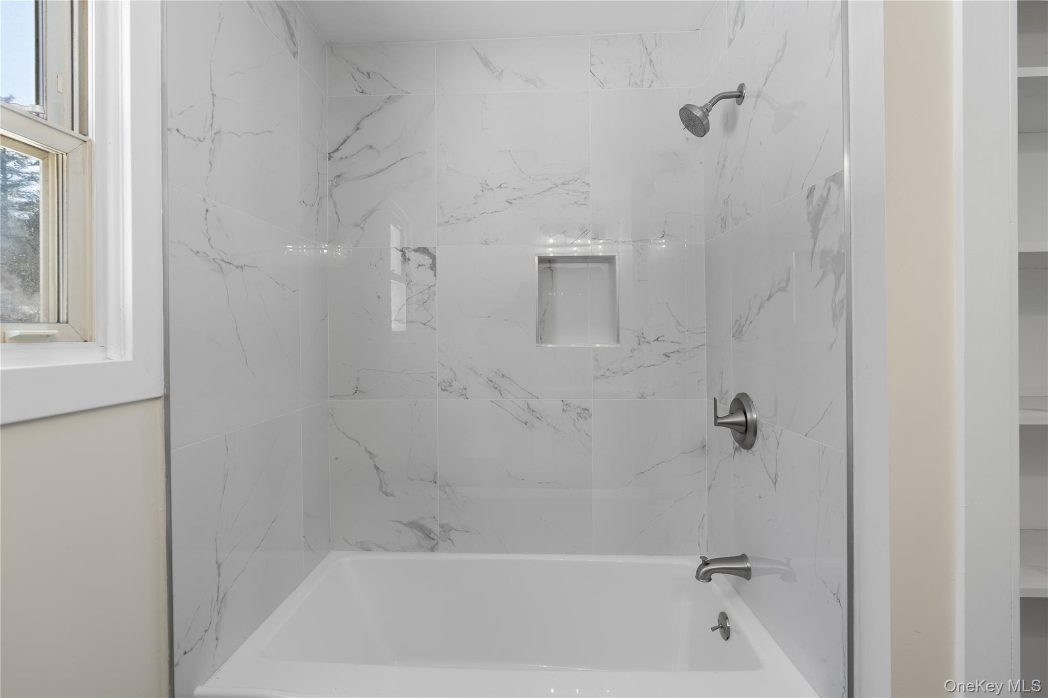 220 County Road 21 Property Photo 11