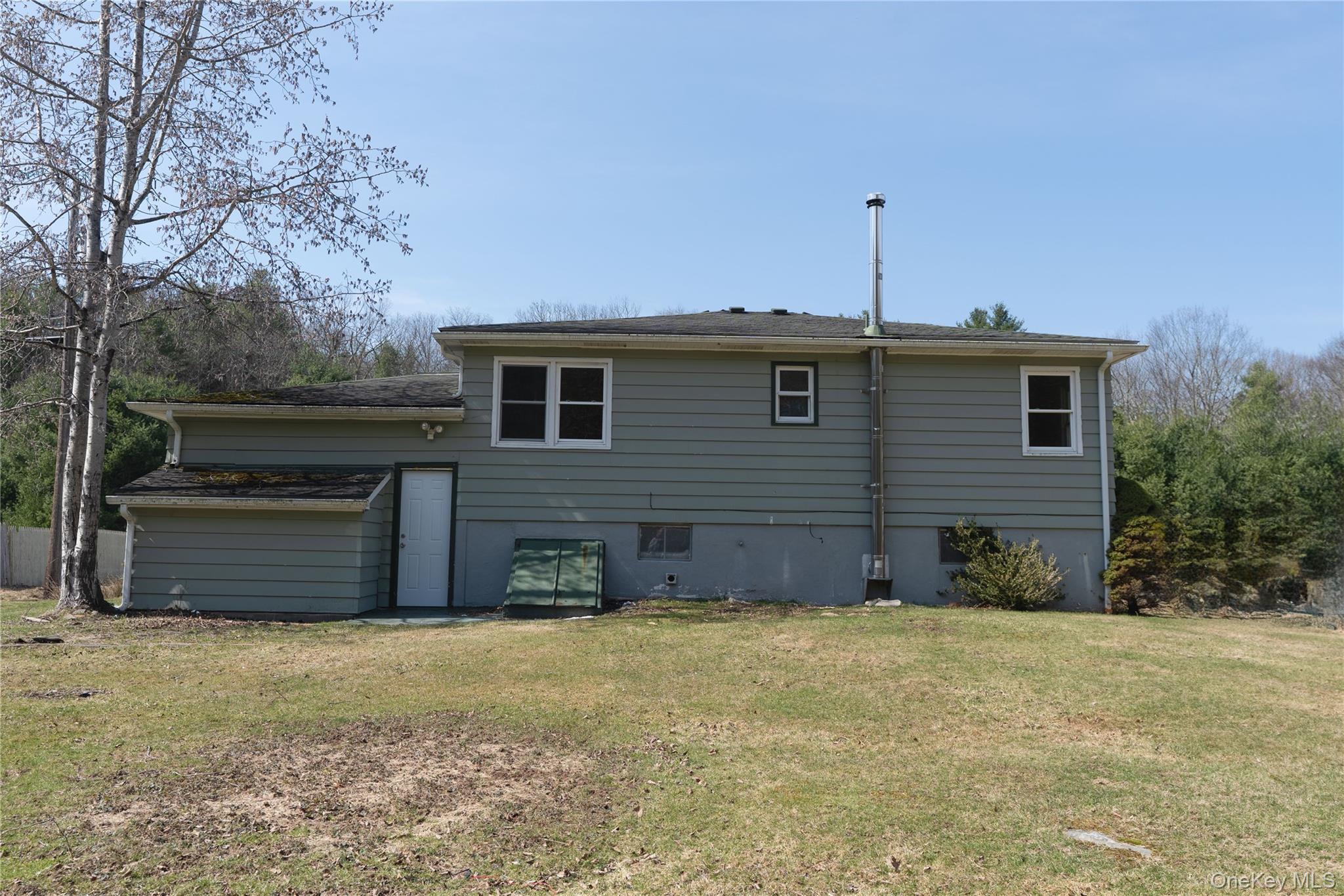 220 County Road 21 Property Photo 24