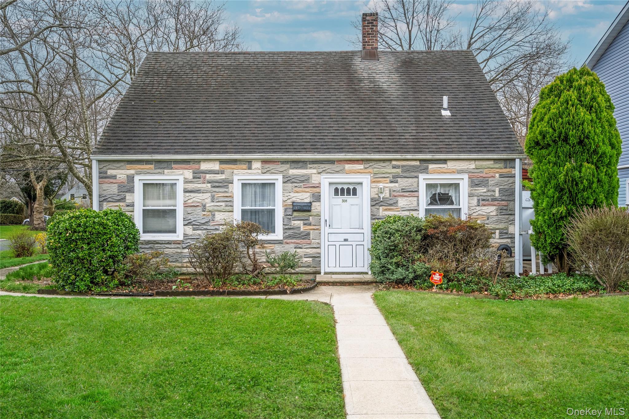 306 Curtis Avenue Property Photo 1
