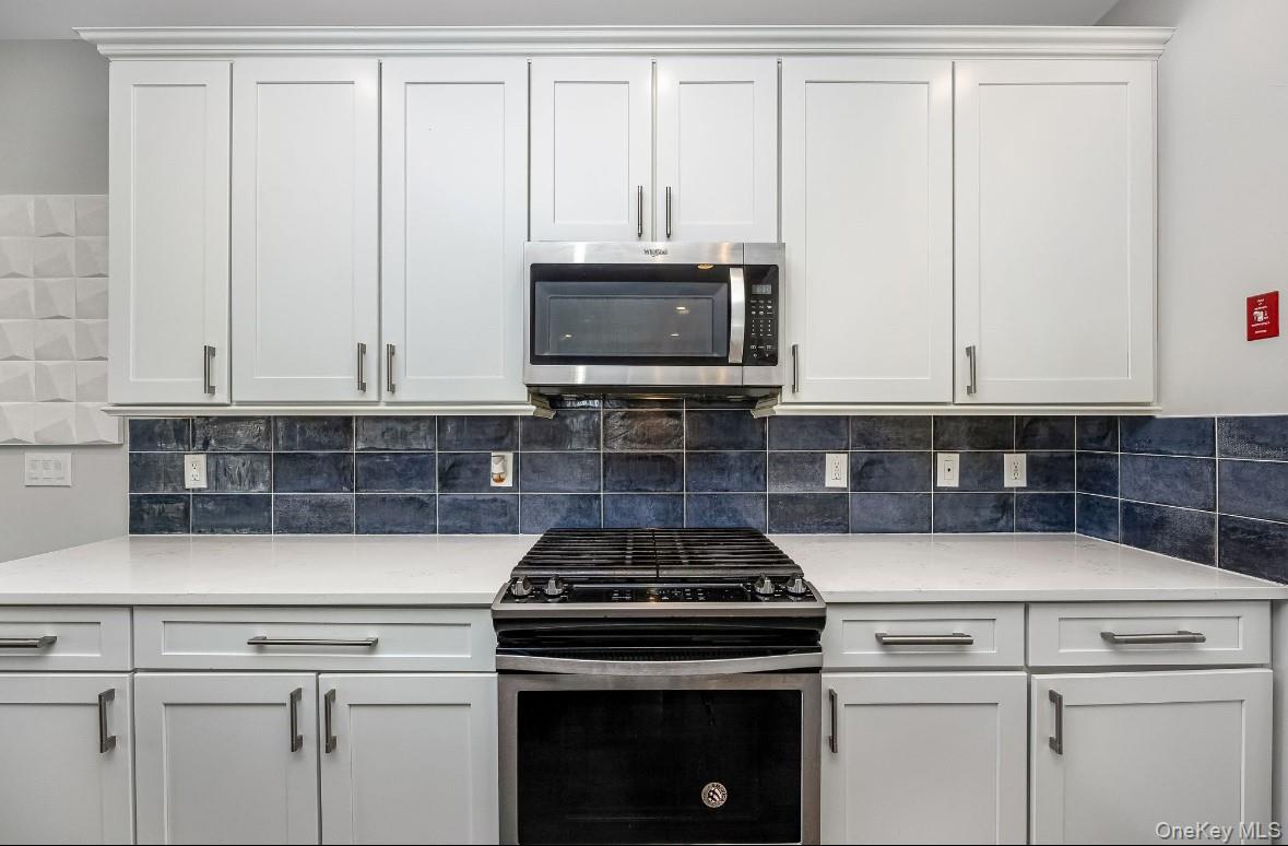 718 Guy Lombardo Avenue Property Photo 13