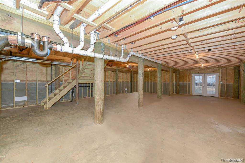 718 Guy Lombardo Avenue Property Photo 25