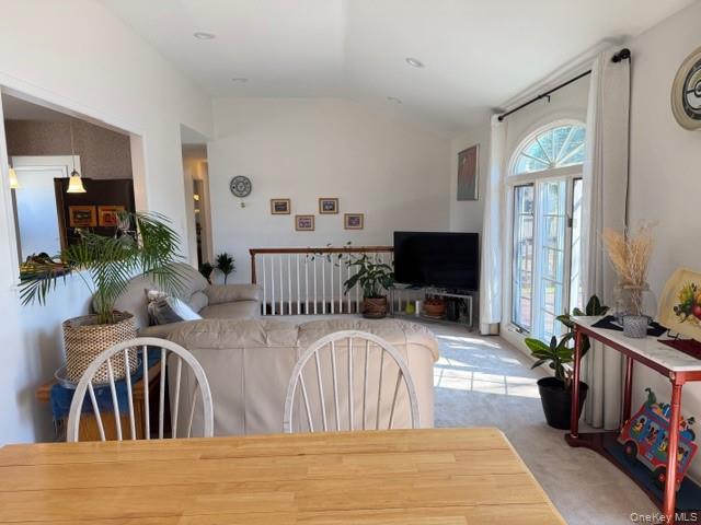 41 Charlotte Place Property Photo 6