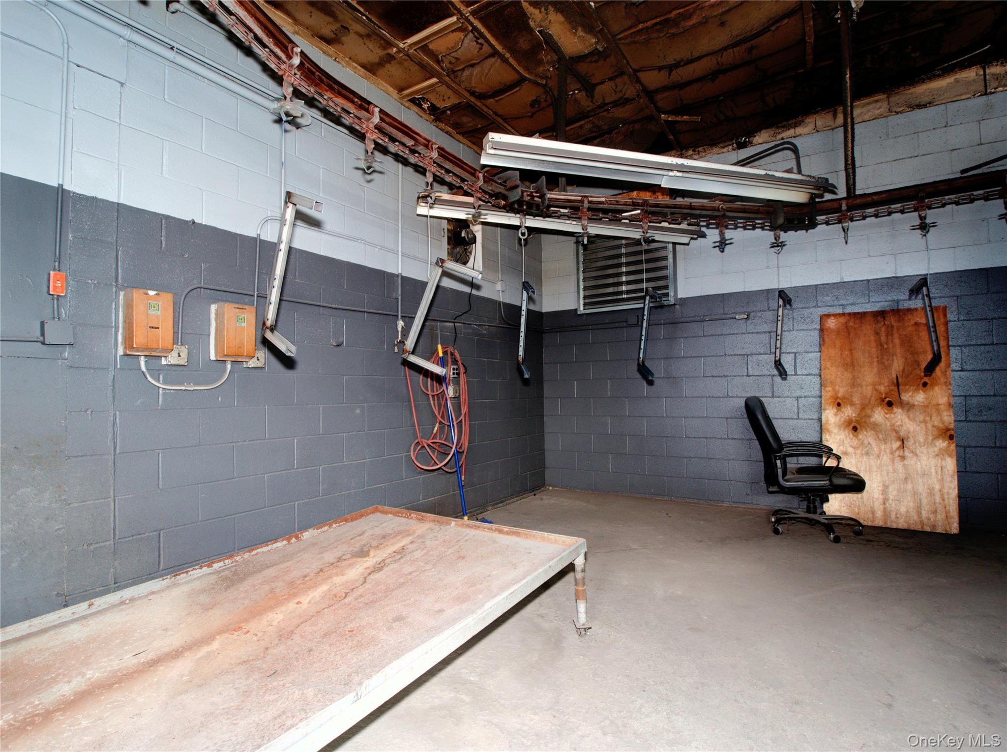 56 Clarendon Avenue Property Photo 8
