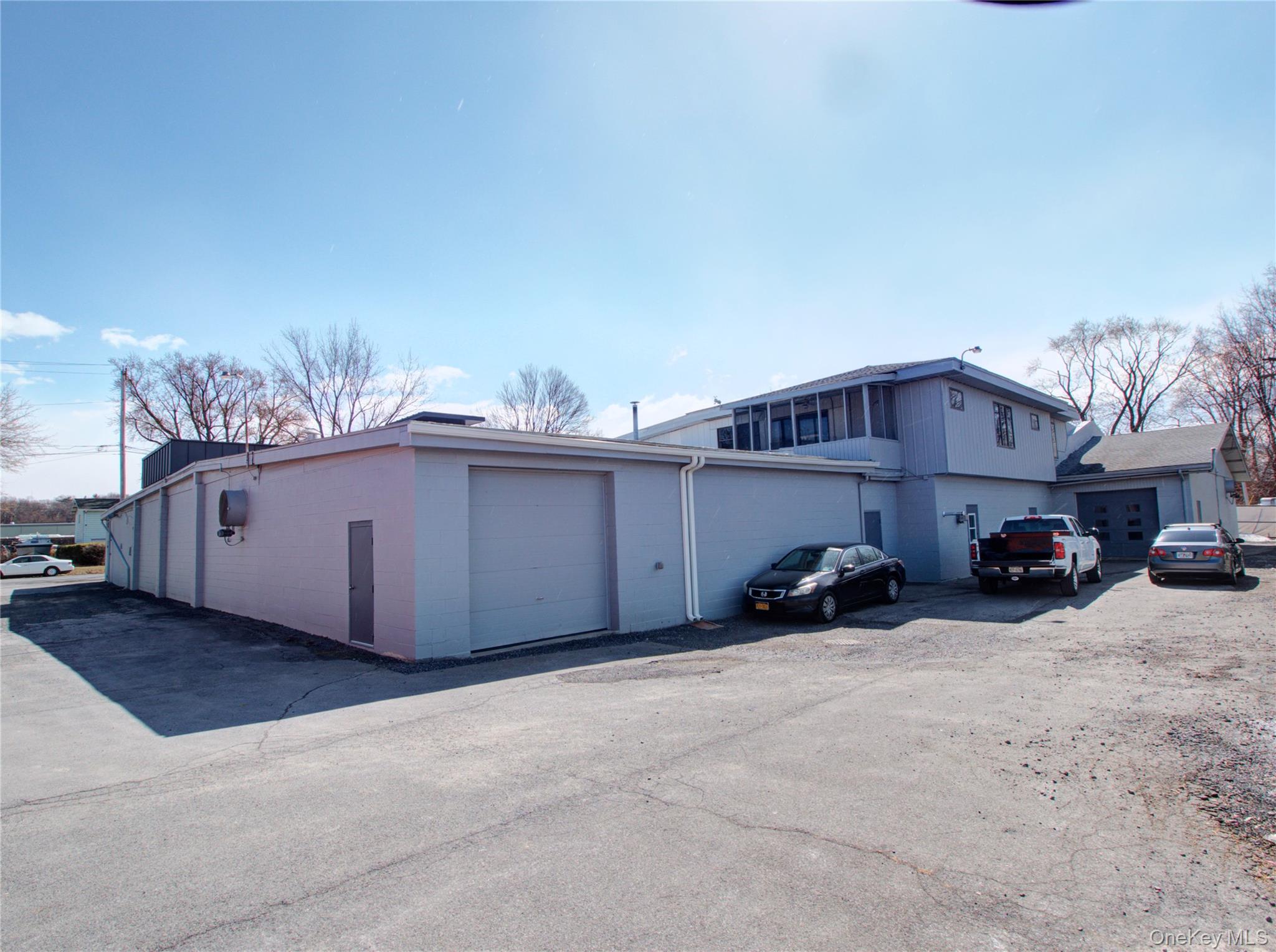 56 Clarendon Avenue Property Photo 39