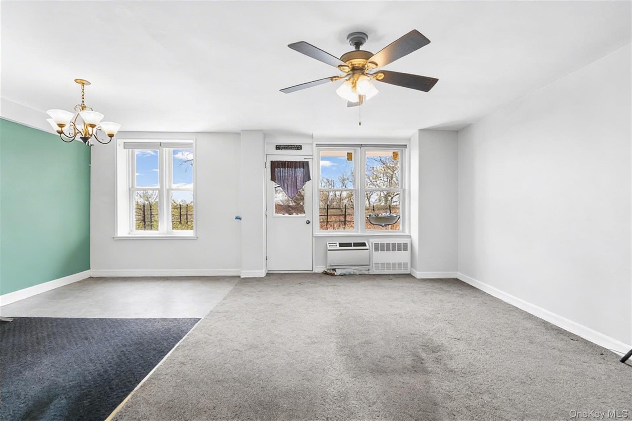 65-15 Alderton Street 5e Property Photo 4