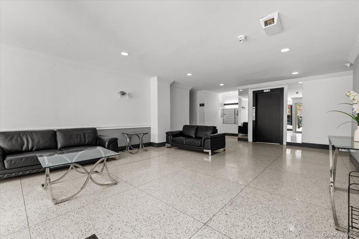 65-15 Alderton Street 5e Property Photo 18