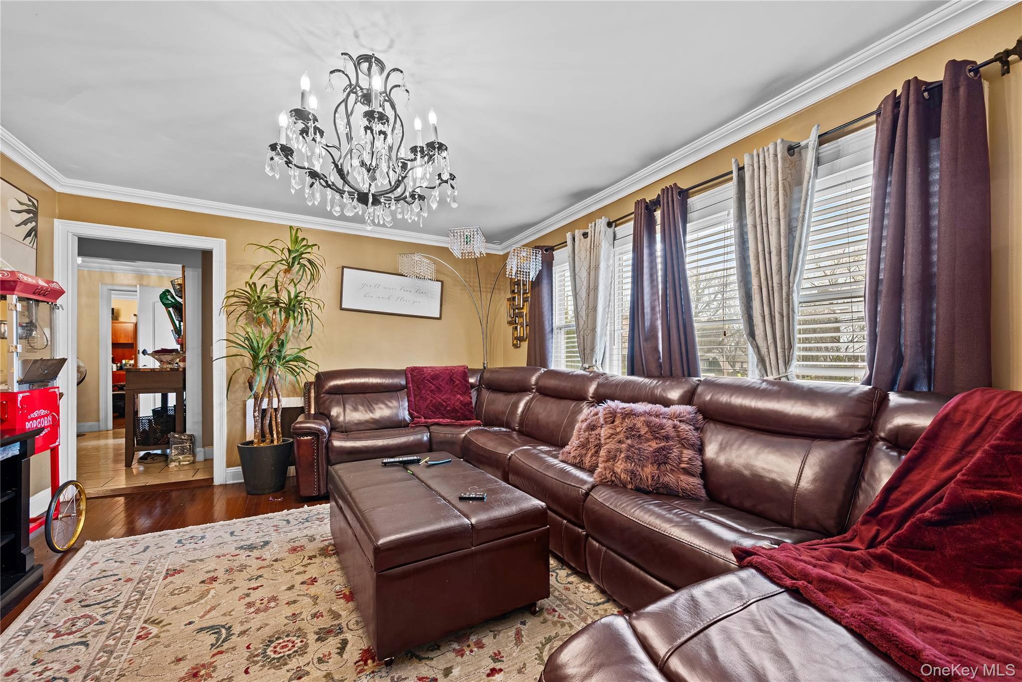 232 Westchester Avenue Property Photo 5