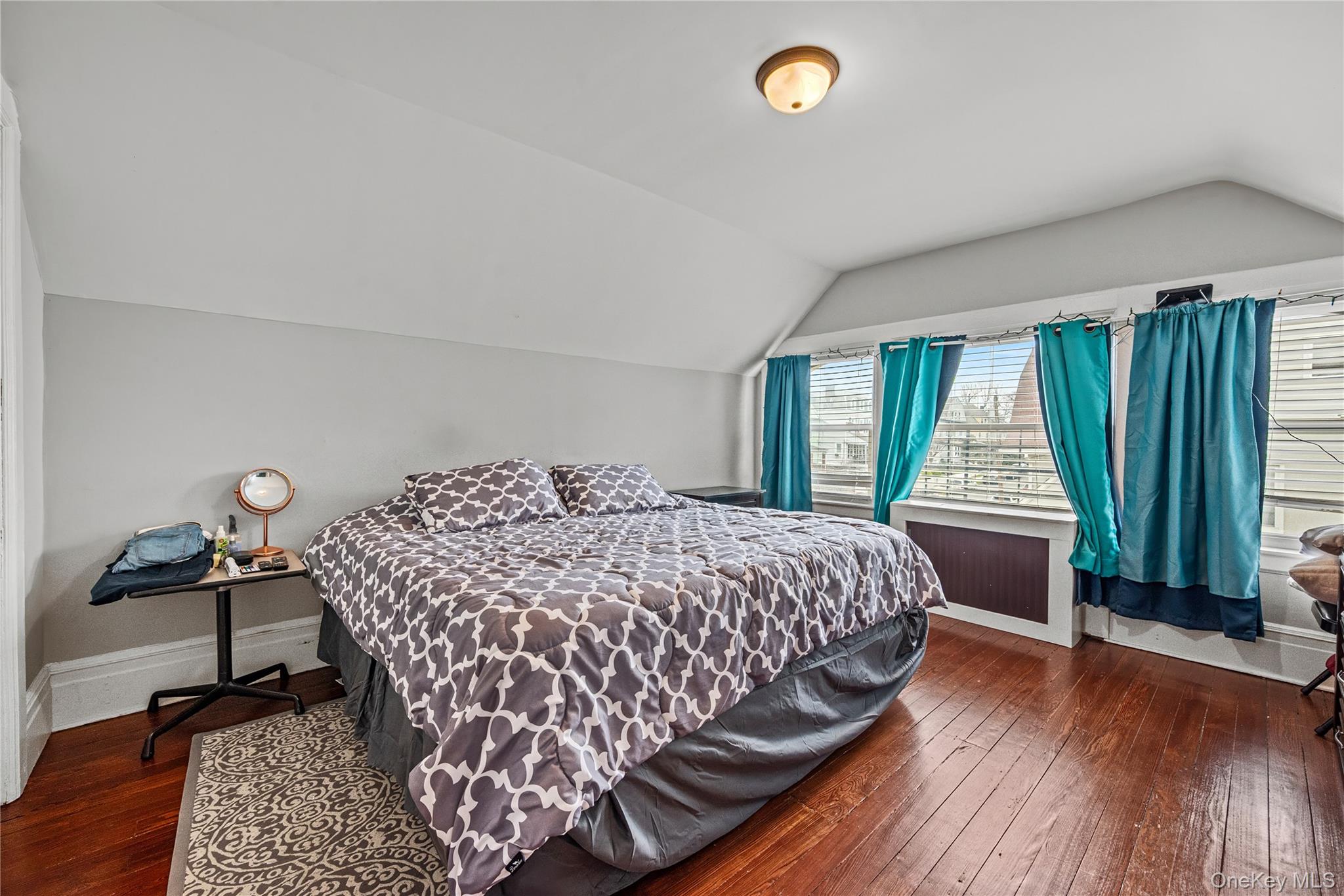 232 Westchester Avenue Property Photo 33