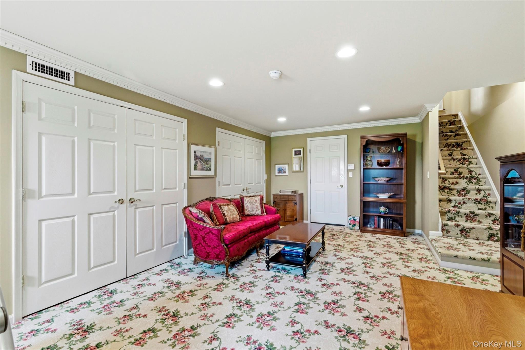 206 Gair Street Property Photo 25