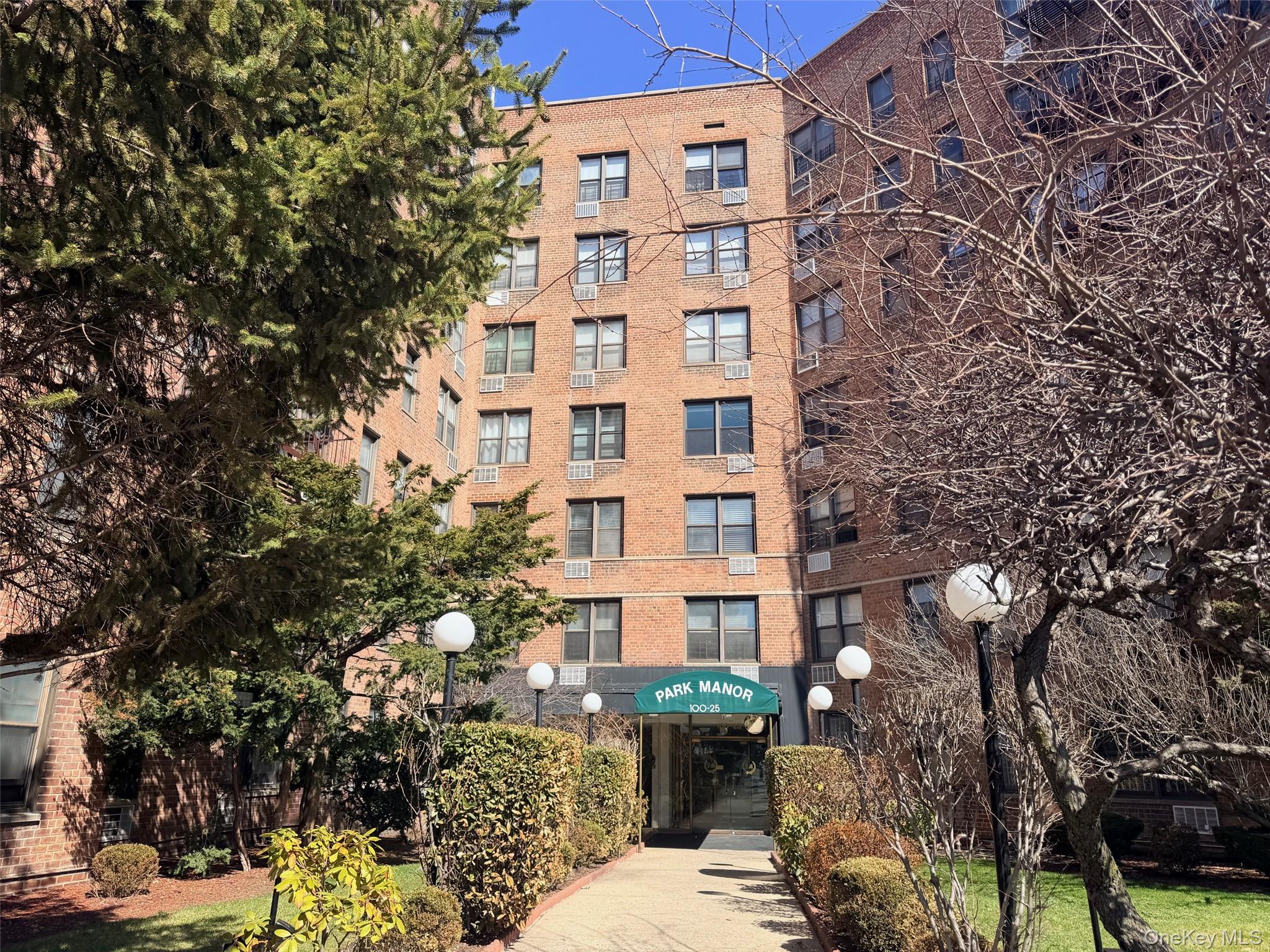 100-25 Queens Boulevard 3JJ Property Photo 1
