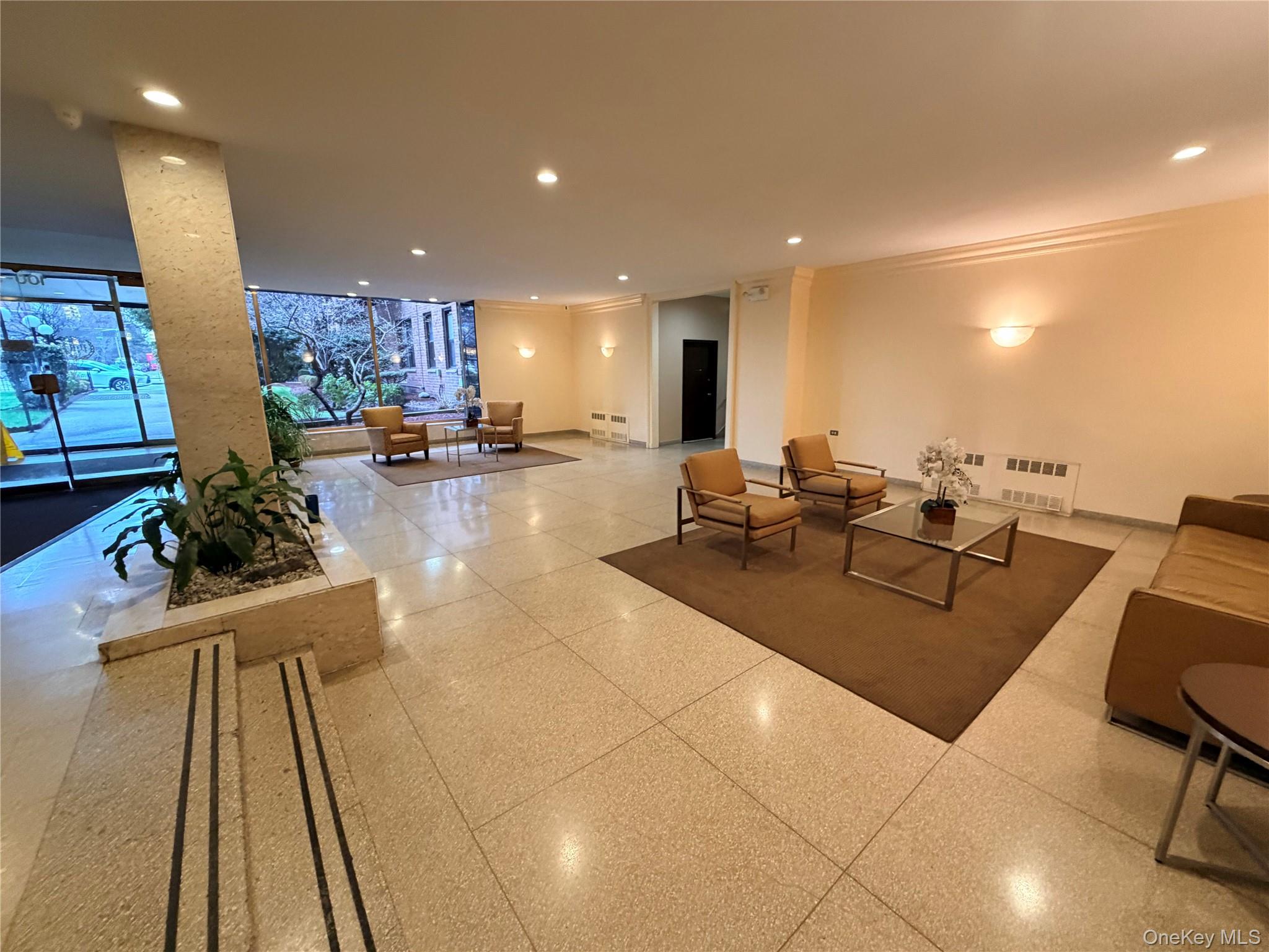 100-25 Queens Boulevard 3jj Property Photo 7