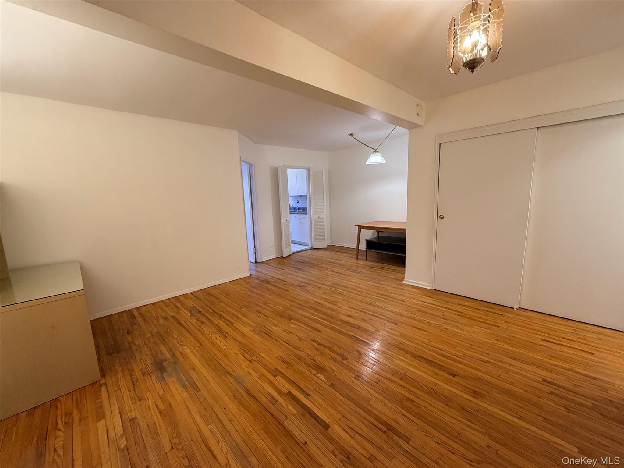 100-25 Queens Boulevard 3jj Property Photo 15