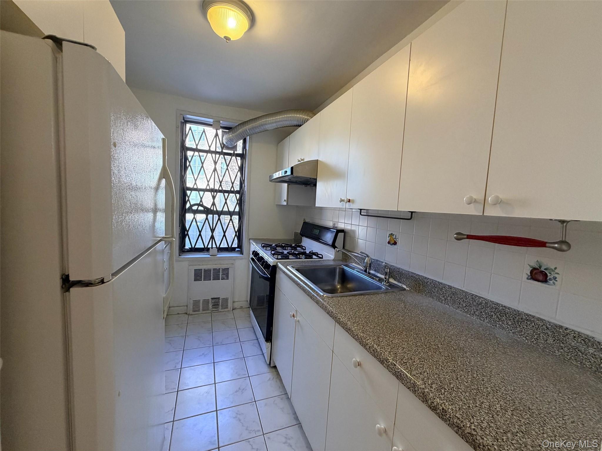100-25 Queens Boulevard 3jj Property Photo 22