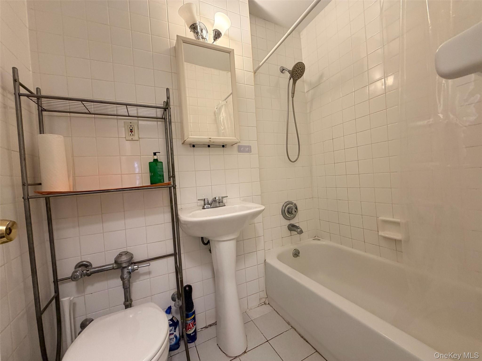100-25 Queens Boulevard 3jj Property Photo 24