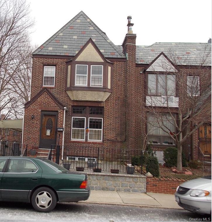 89-12 Rutledge Avenue Property Photo 1