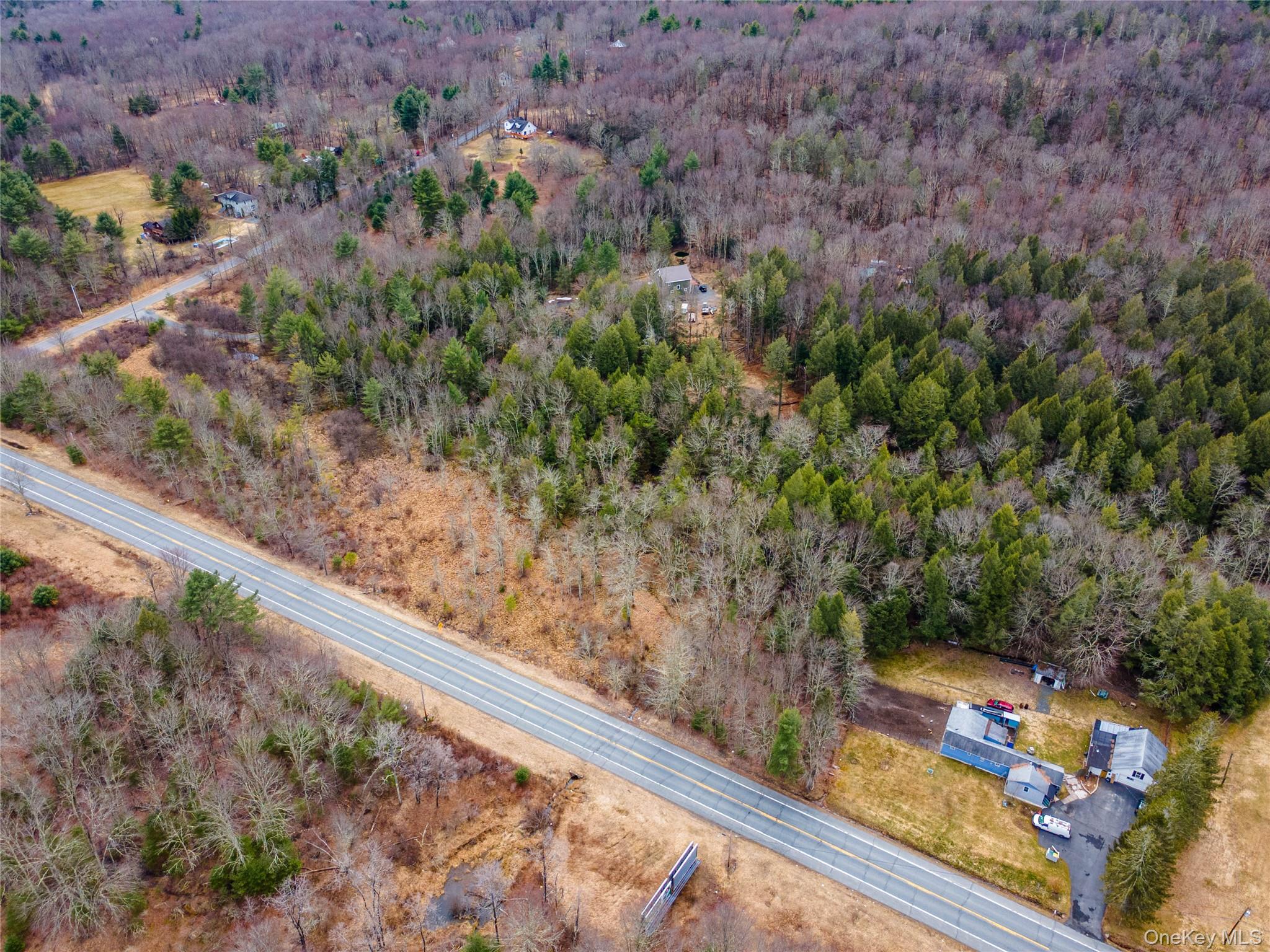 Route 52 Property Photo 8
