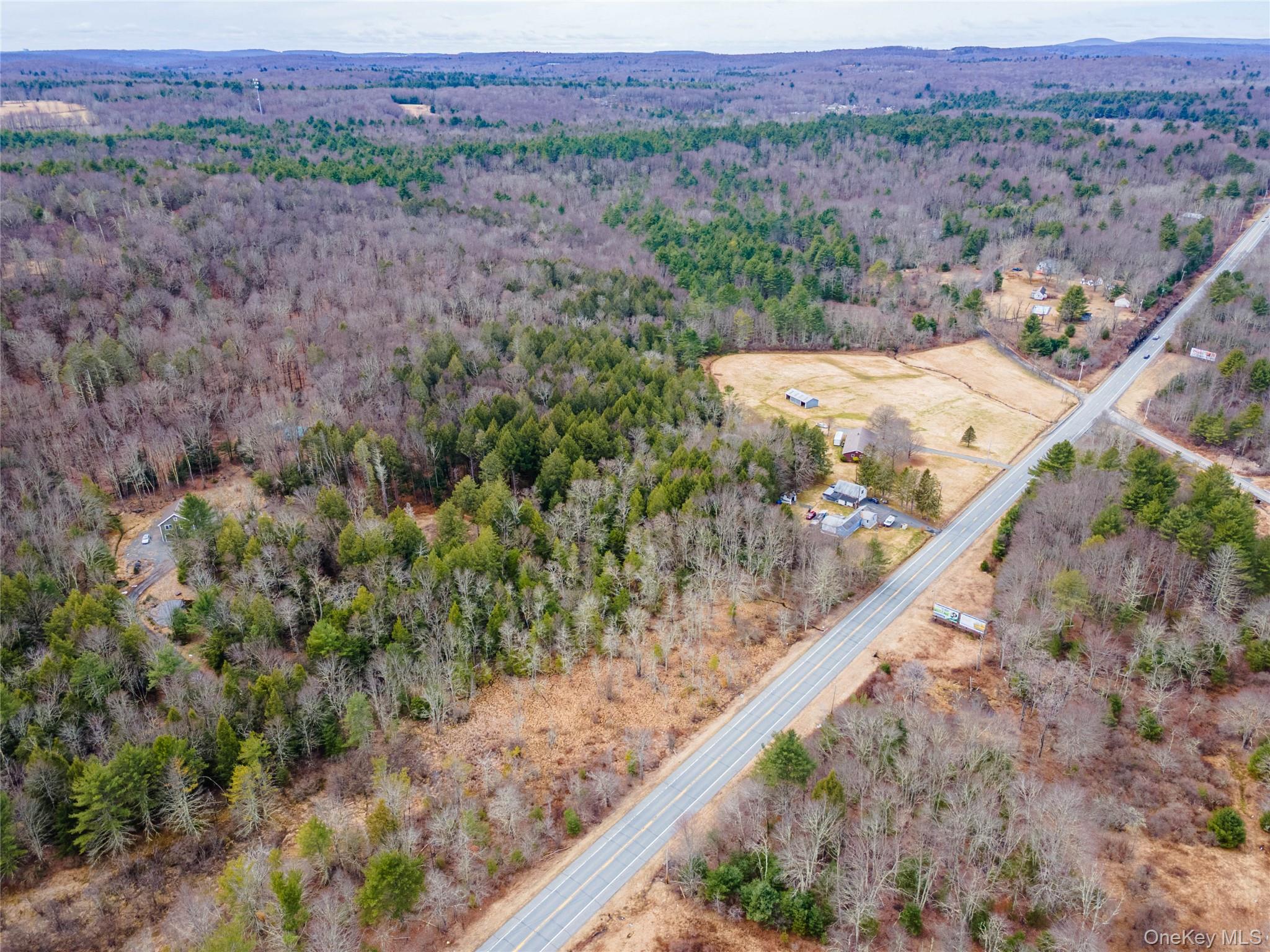Route 52 Property Photo 16
