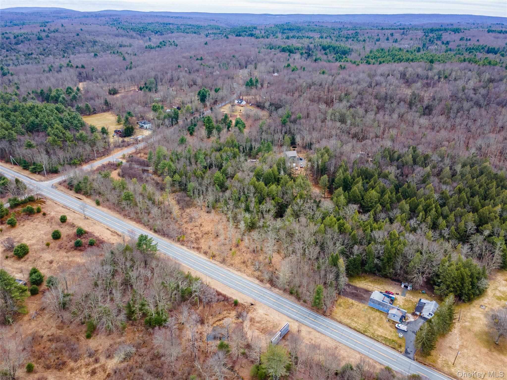 Route 52 Property Photo 18