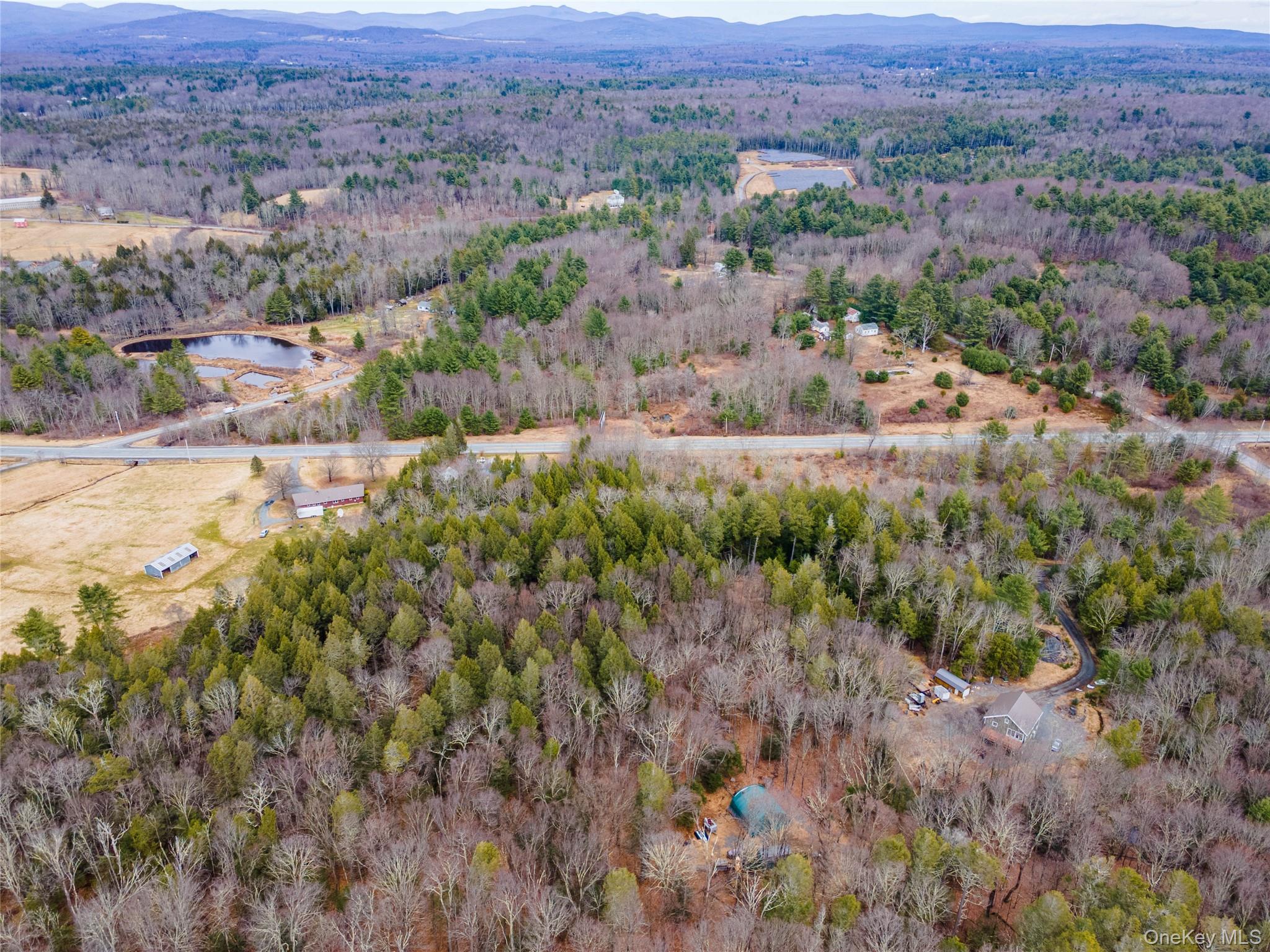 Route 52 Property Photo 22