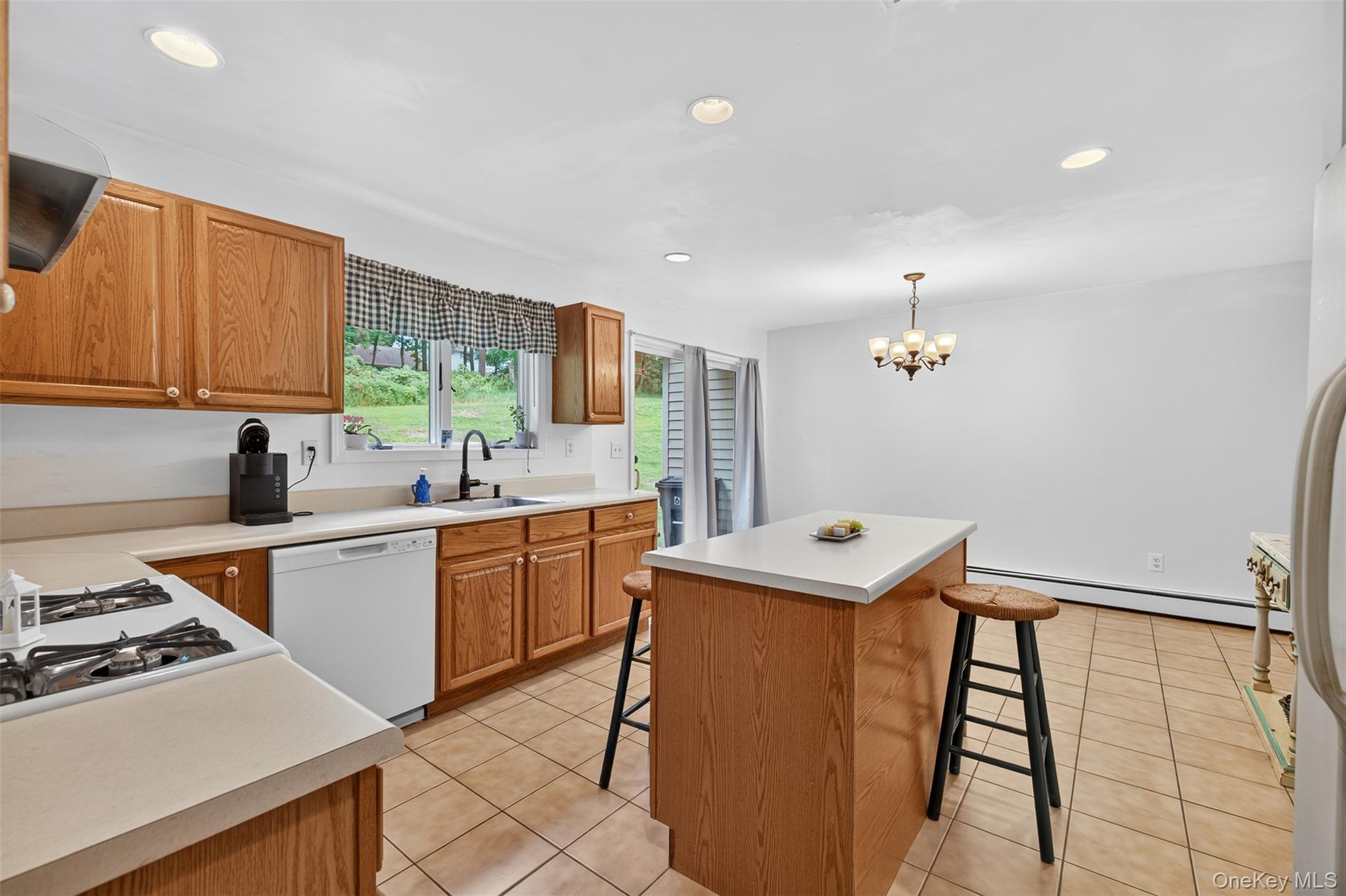 6 Summer Winds Court Property Photo 15