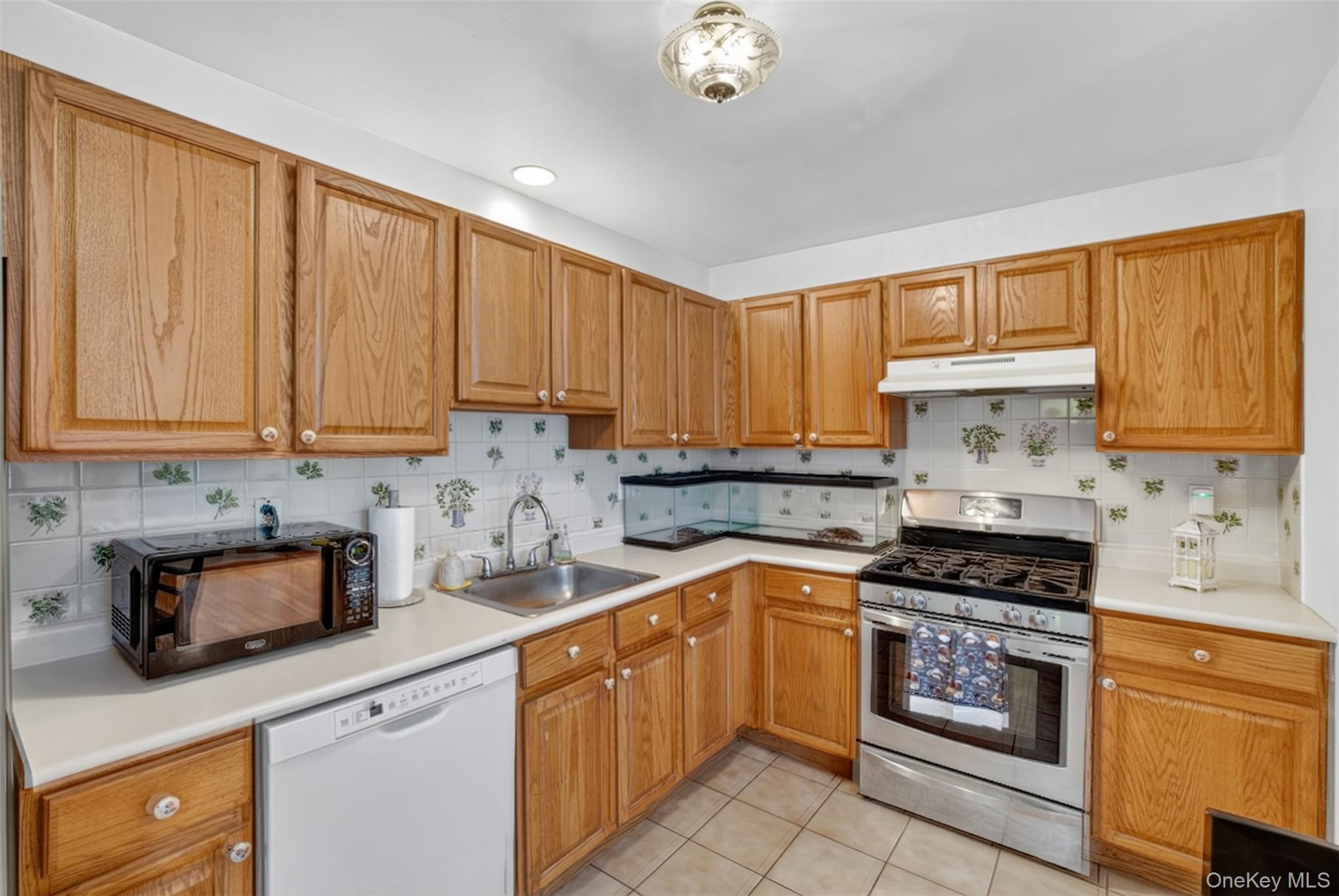 6 Summer Winds Court Property Photo 24