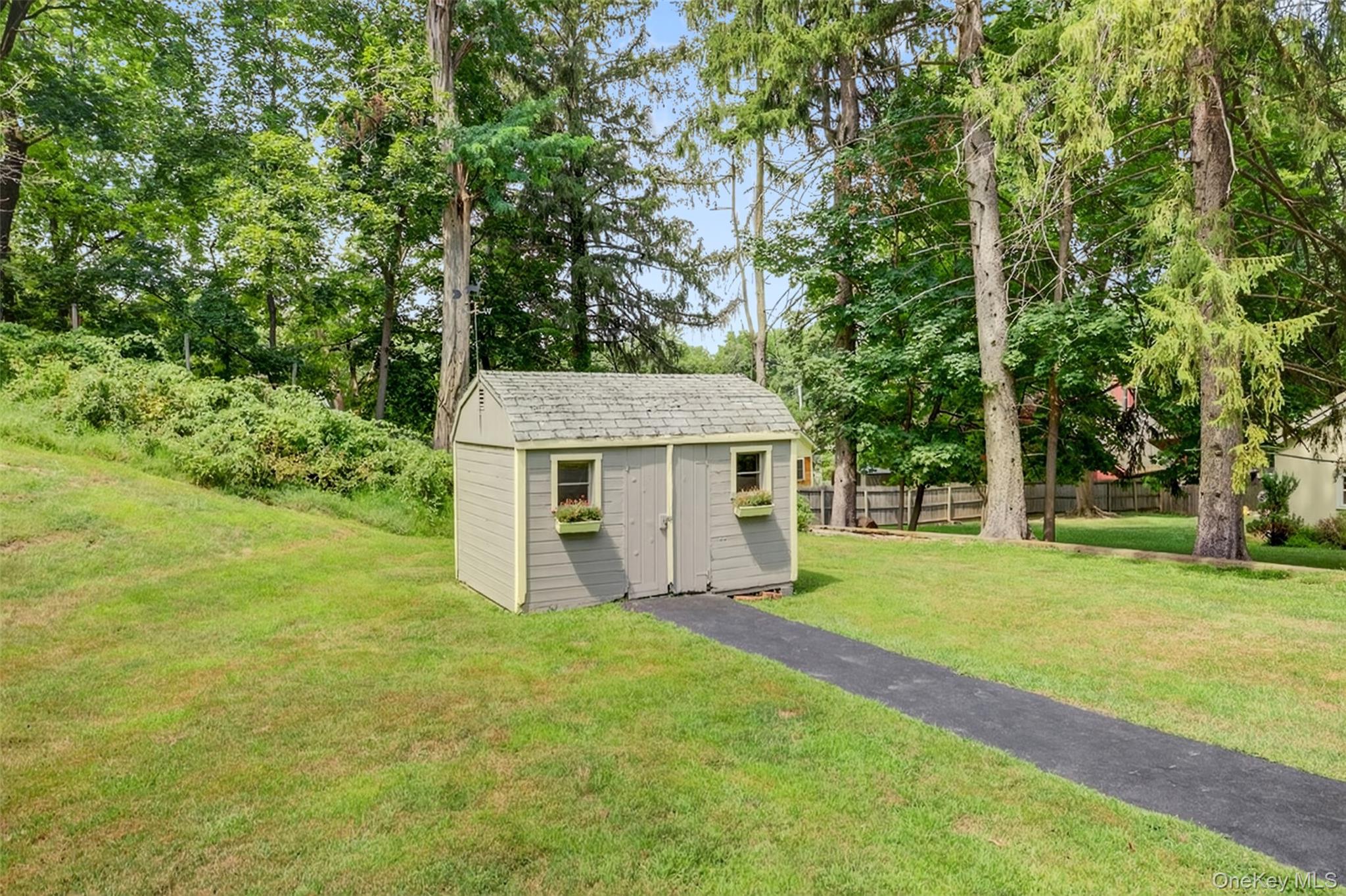 6 Summer Winds Court Property Photo 37