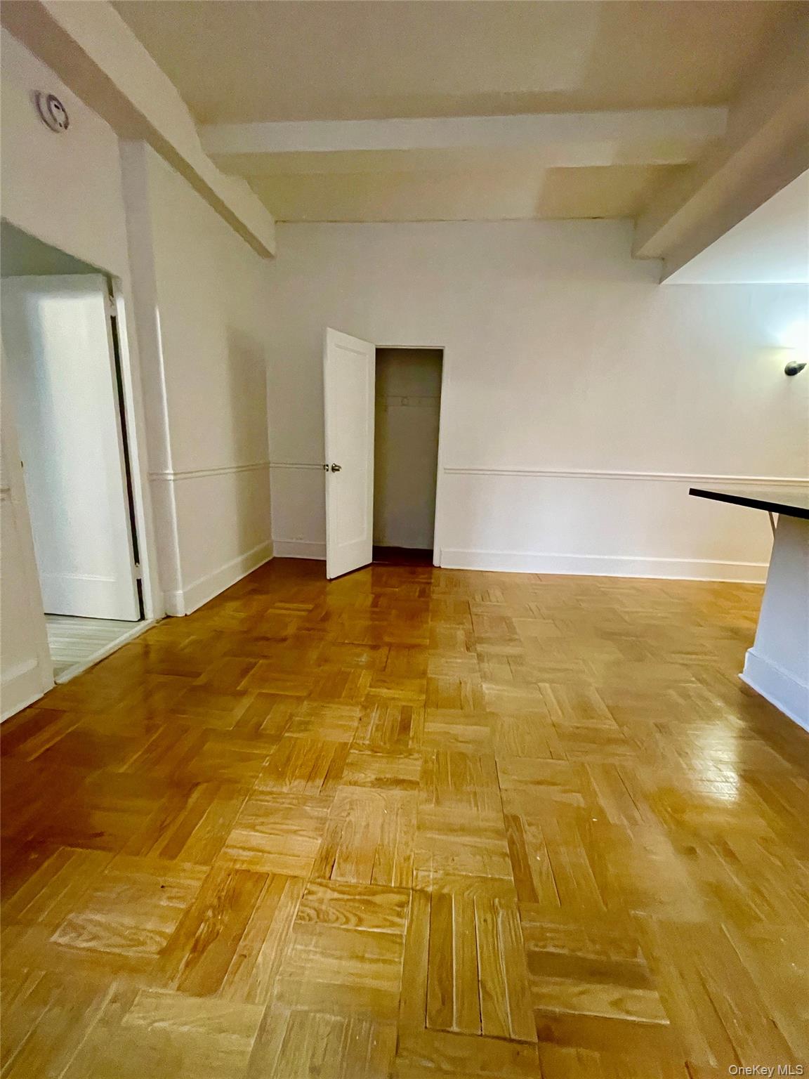 1594 Metropolitan Avenue Td Property Photo 20