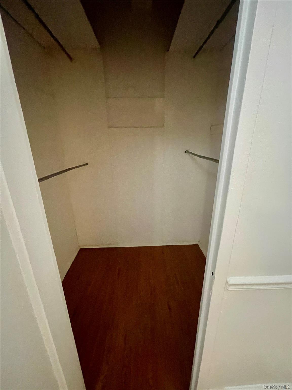 1594 Metropolitan Avenue Td Property Photo 22