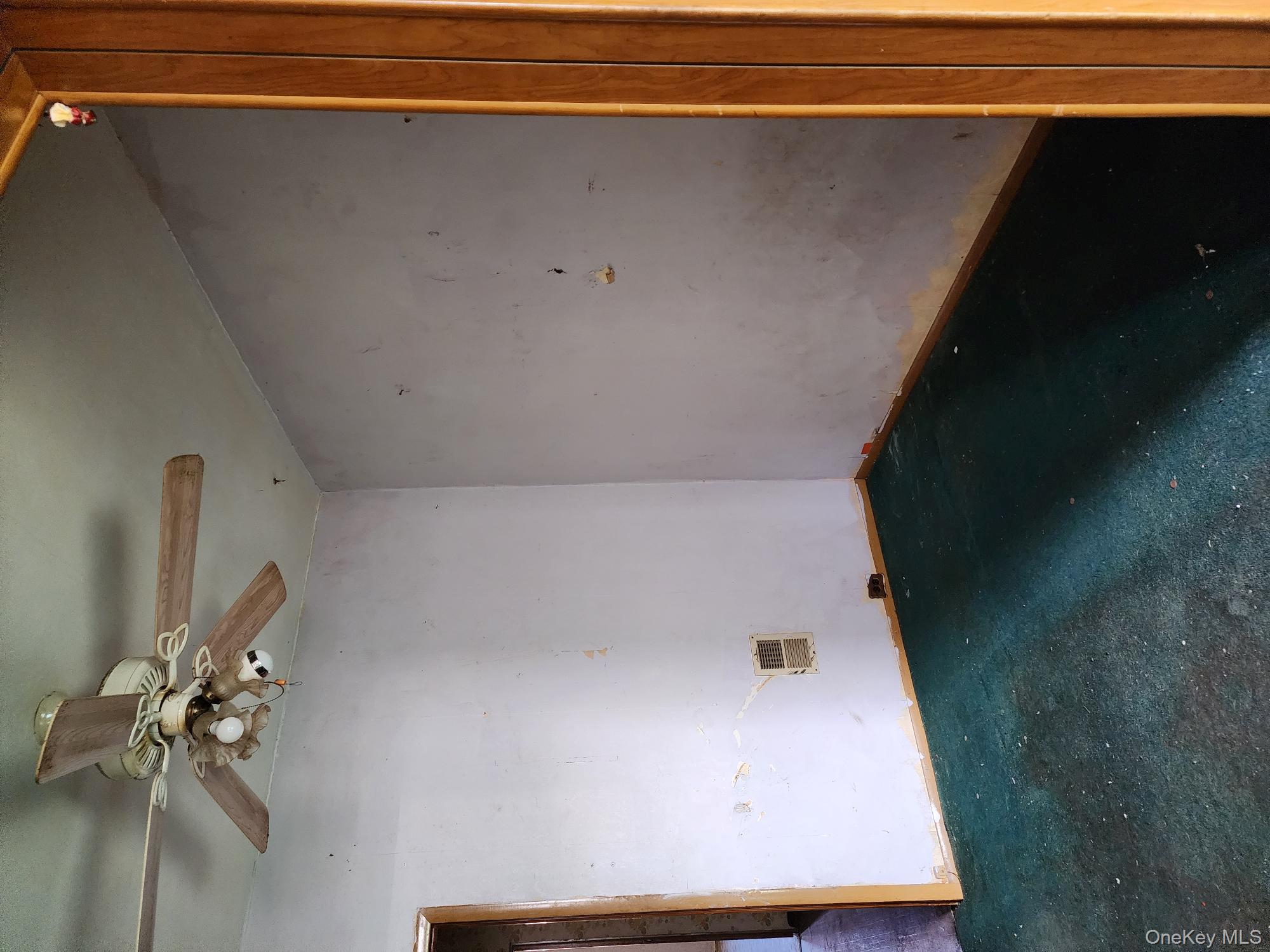 6161 Eliot Avenue Property Photo 5