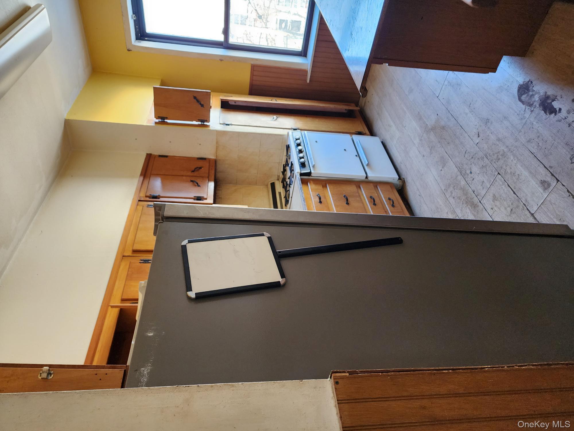 6161 Eliot Avenue Property Photo 11