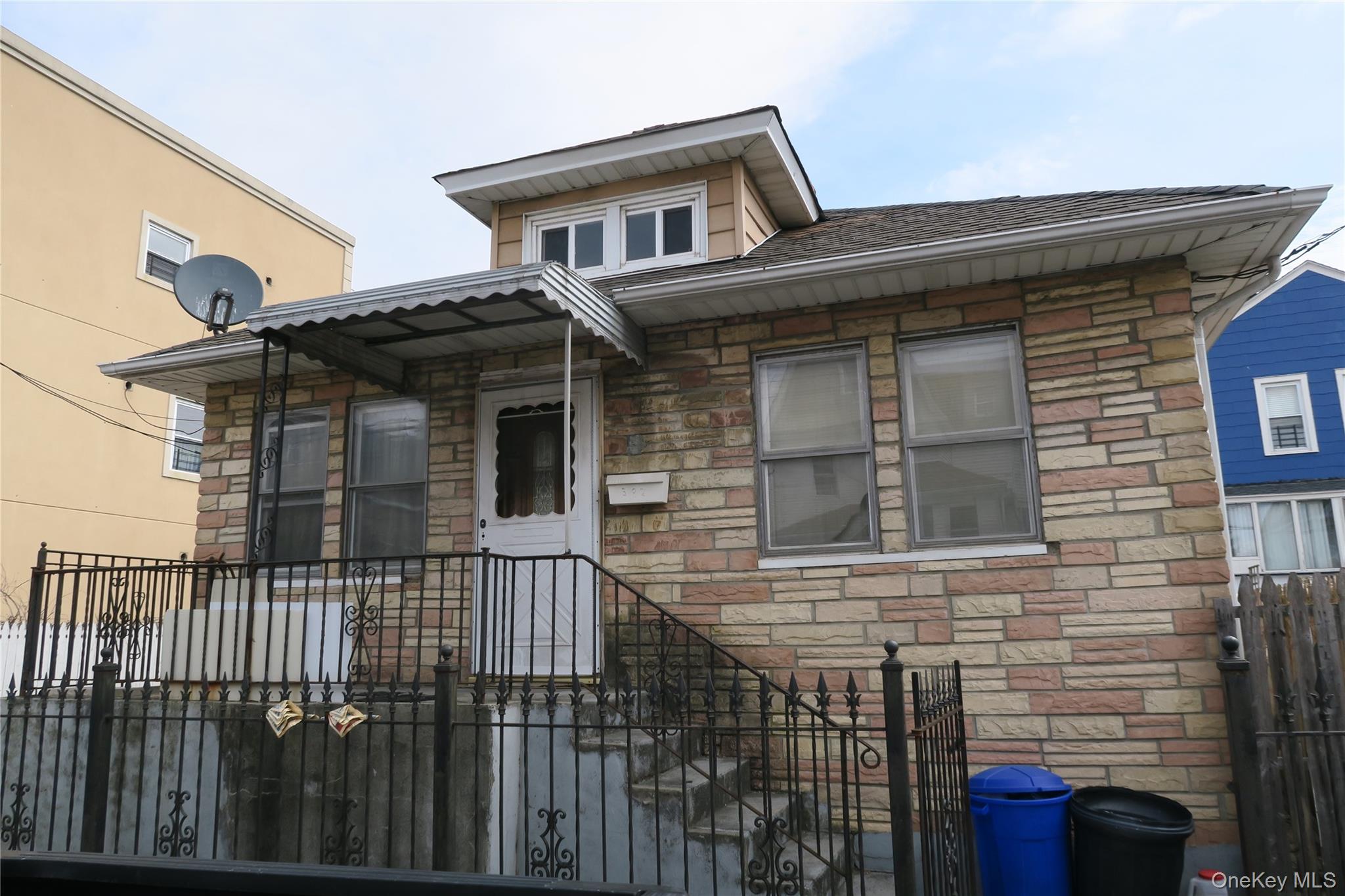 1382 McBride Street Property Photo 1