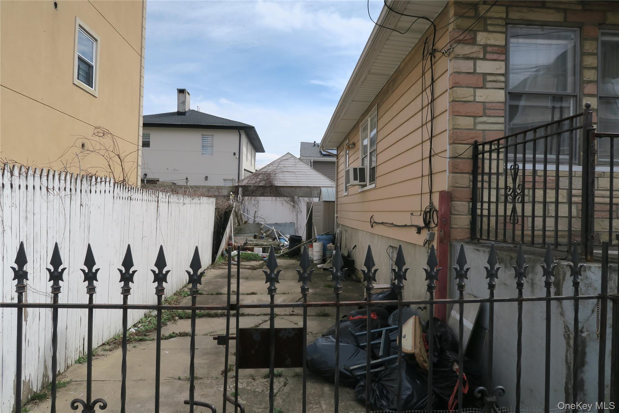 1382 Mcbride Street Property Photo 5