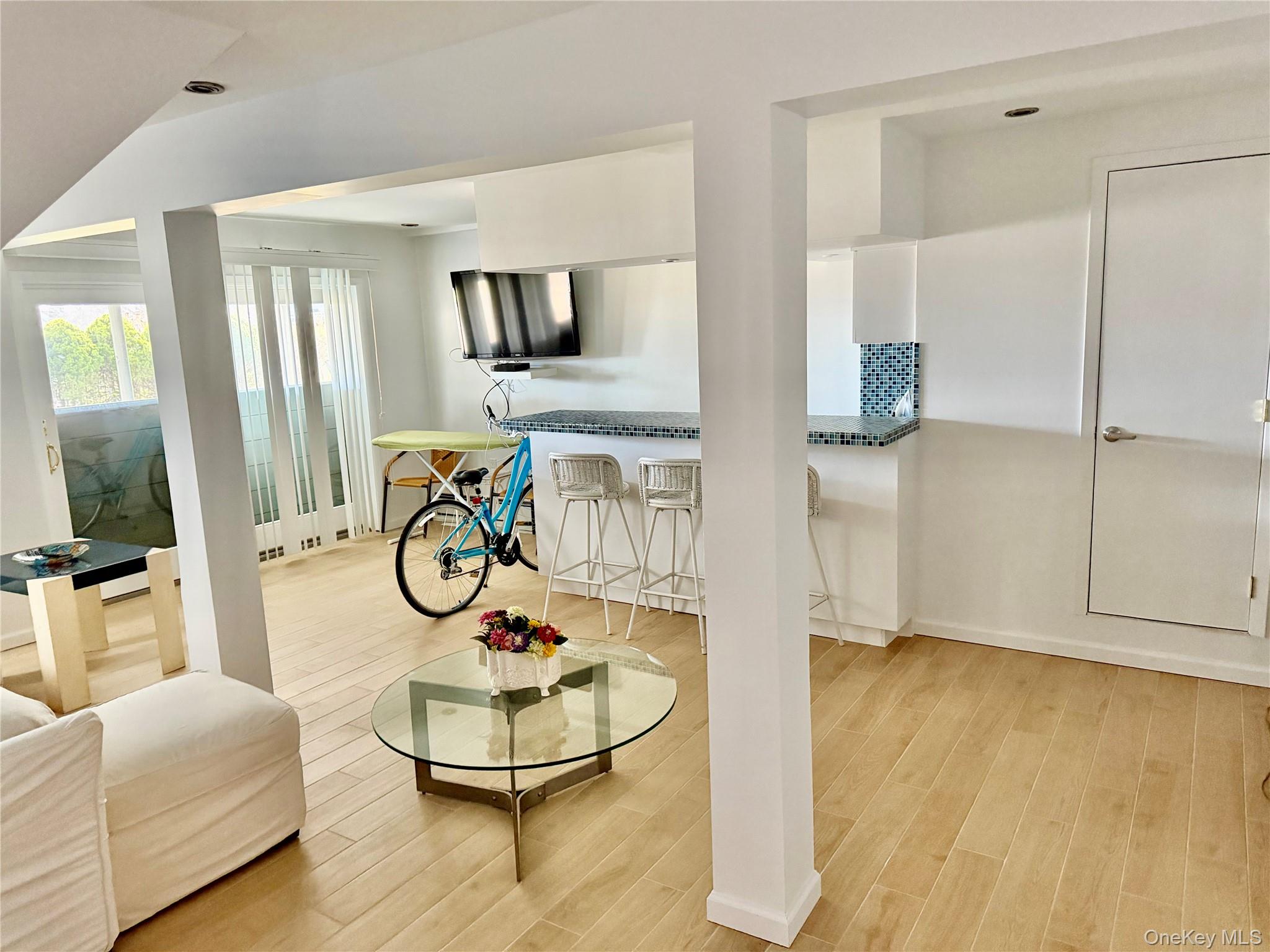35 Library Avenue 3 I Property Photo 10
