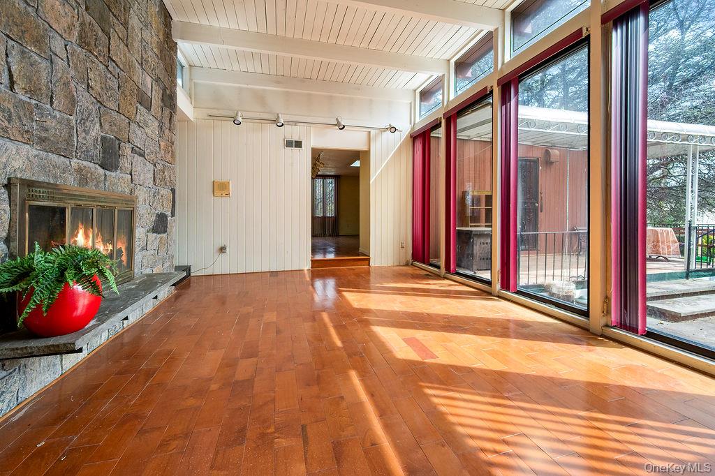 11 Valley View Road Property Photo 3