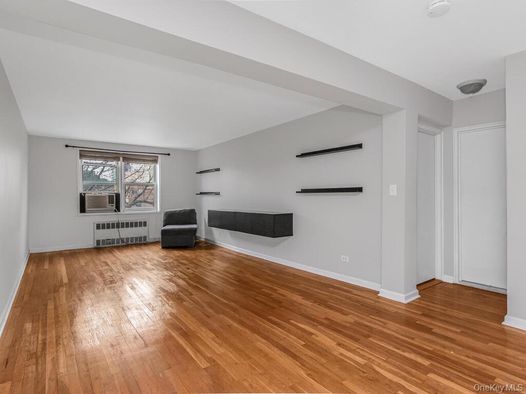 525 W 236th Street 6h Property Photo 2