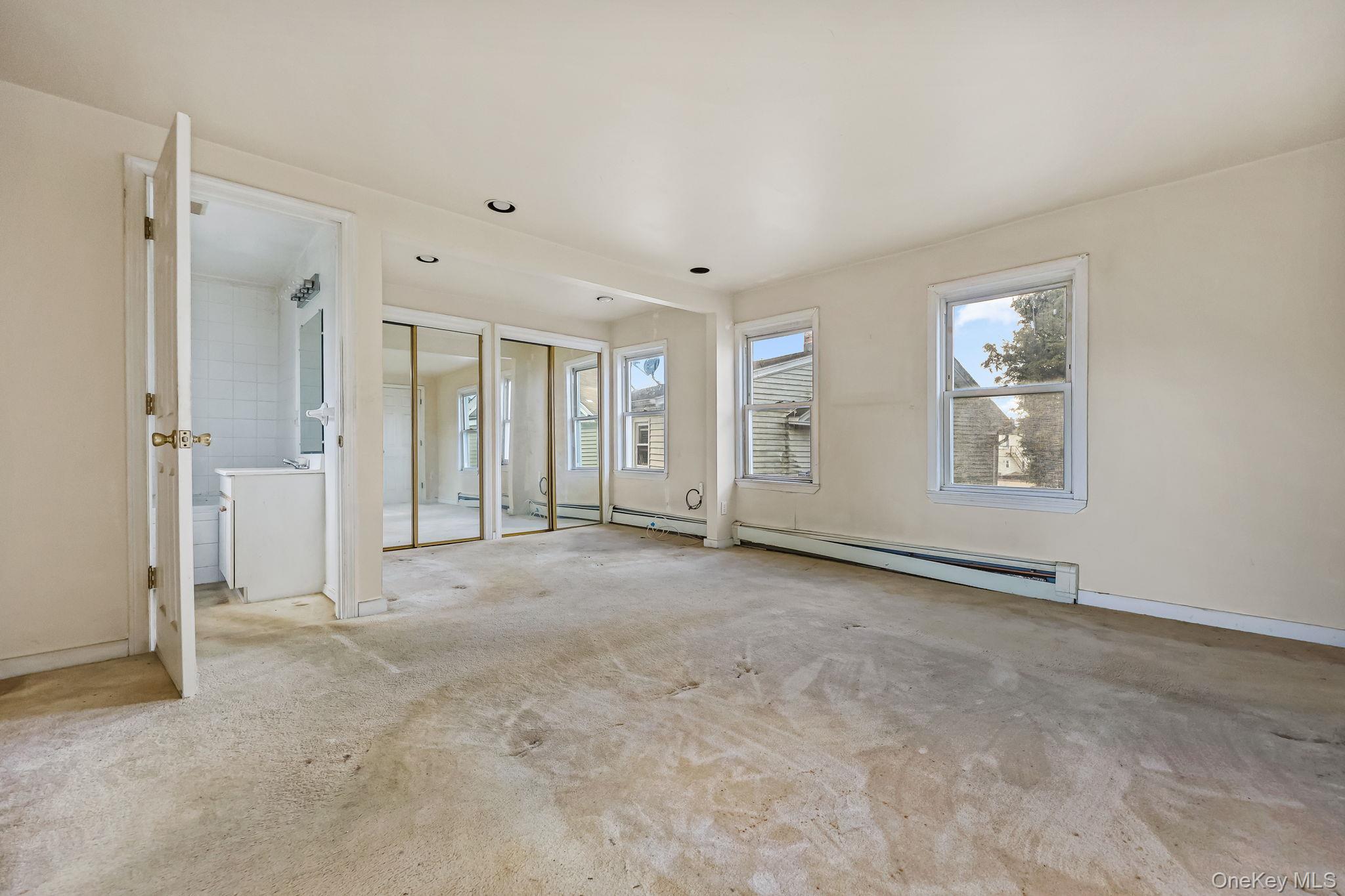 15 Henry Street Property Photo 13