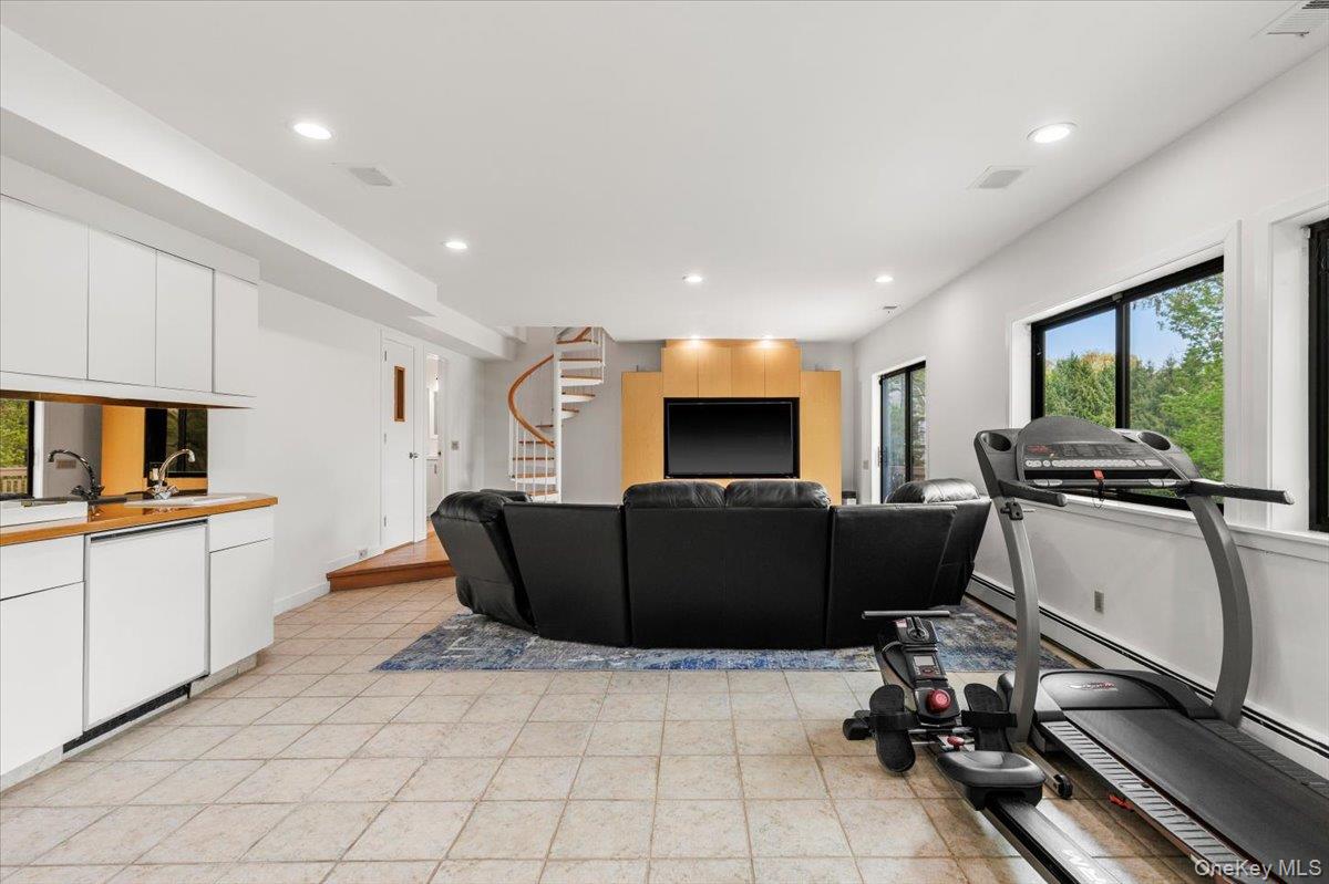 3 Lakeside Drive Property Photo 21