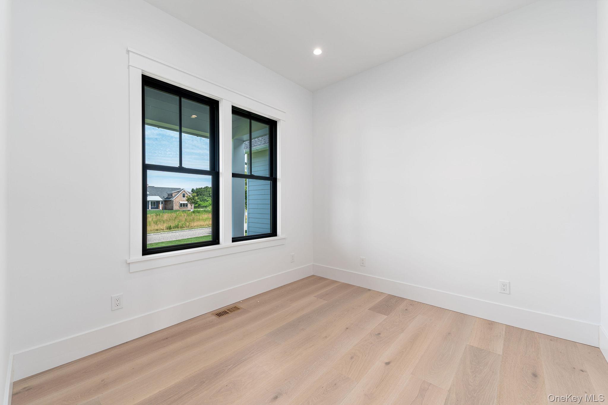 25 Club Drive Property Photo 19