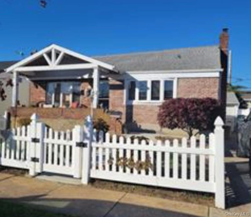 68 Howard Avenue Property Photo 1