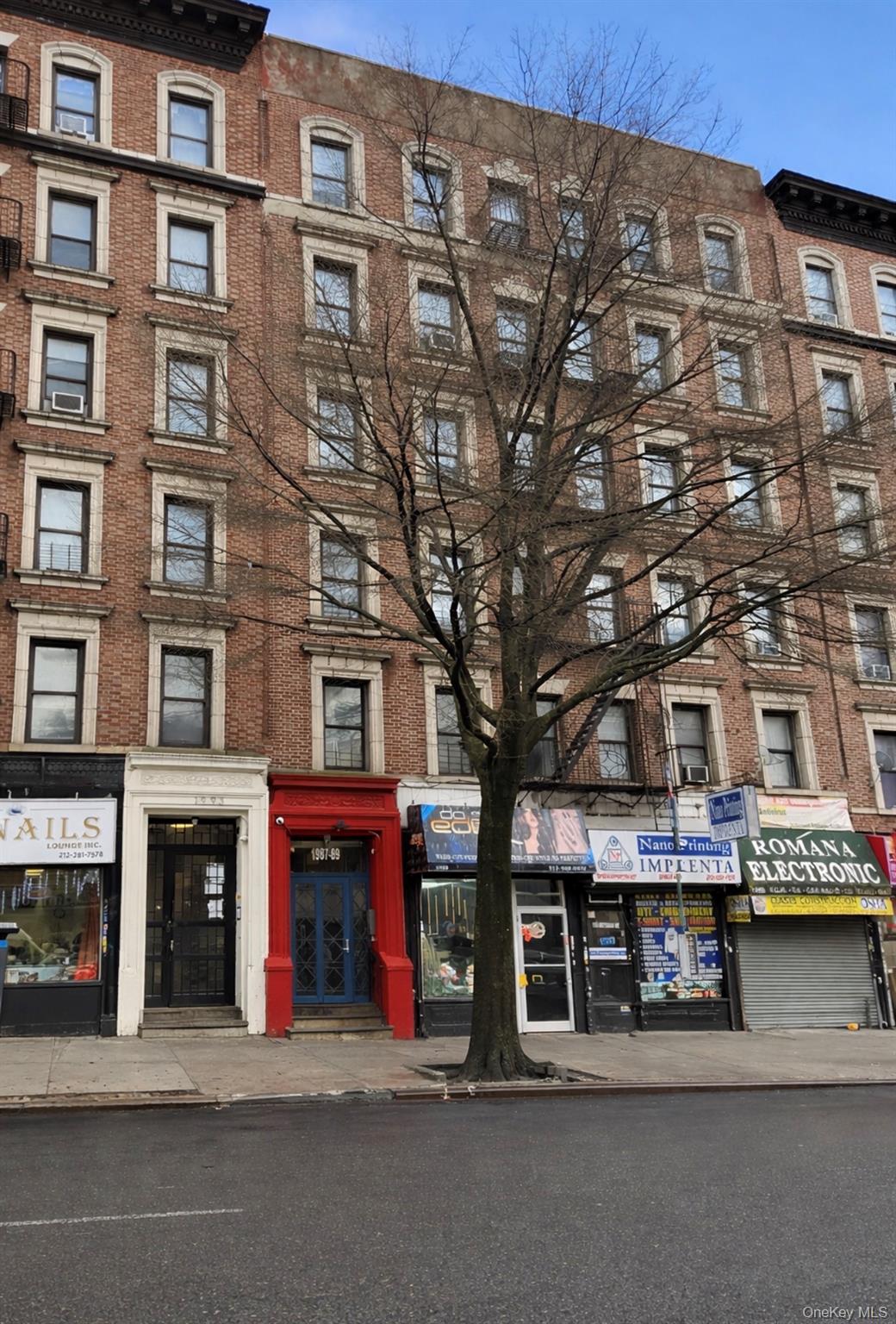 1989 Amsterdam Ave 41 Property Photo 5
